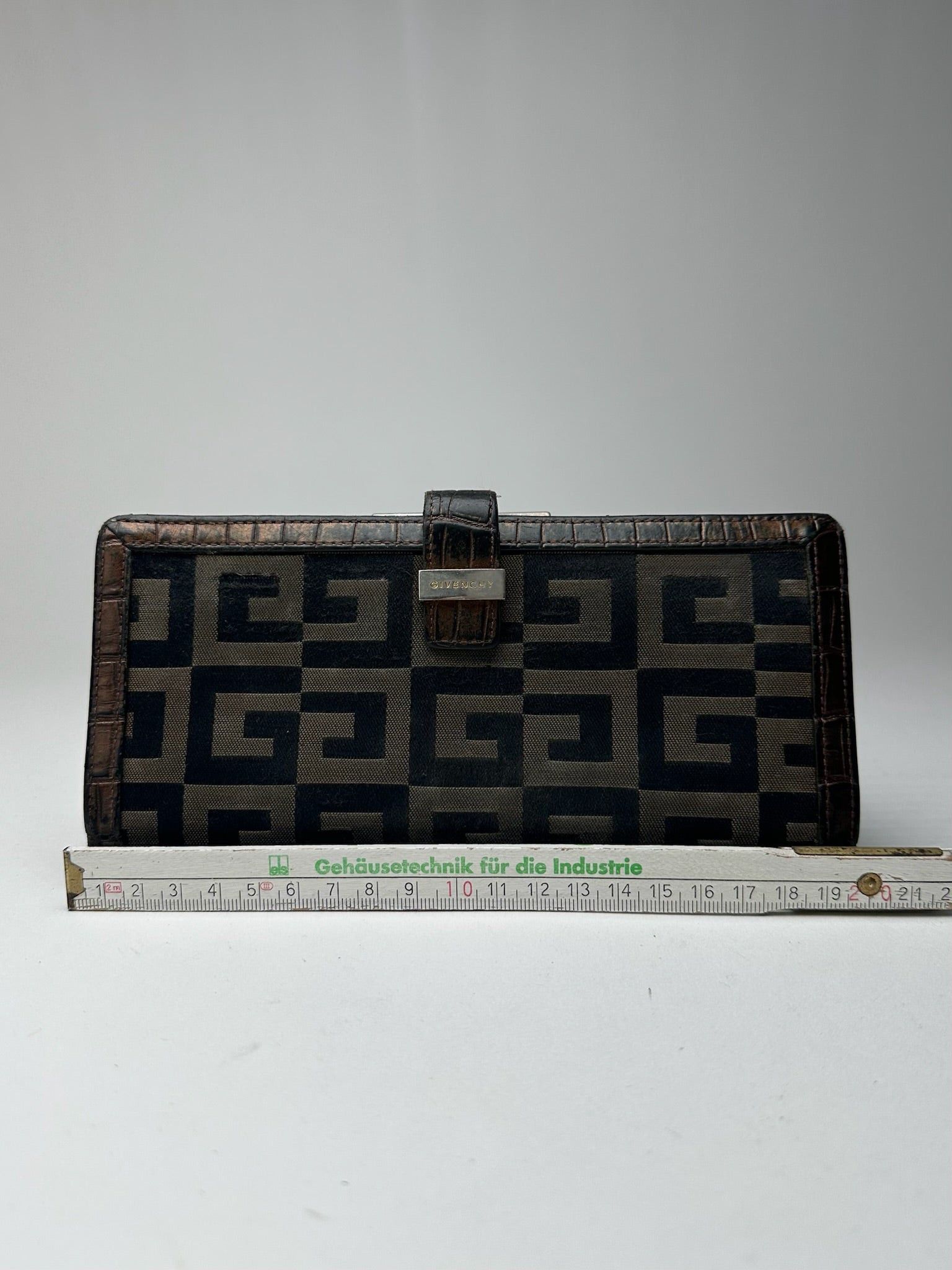 Givenchy Vintage Monogram Wallet Size ONE SIZE - 12 Thumbnail