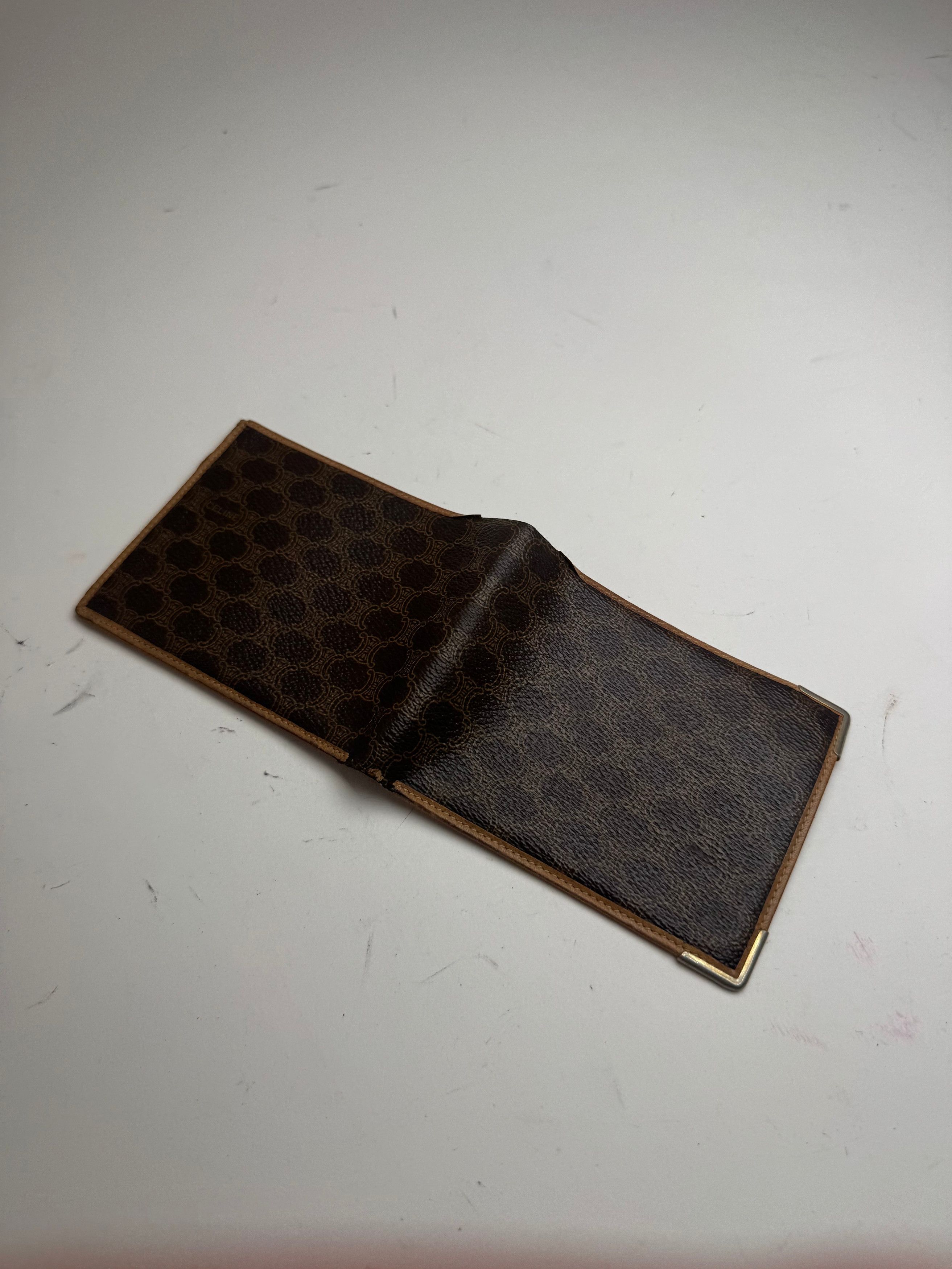 Celine Vintage Paris Triomphe Monogramm Leather wallet Brown Size ONE SIZE - 7 Thumbnail