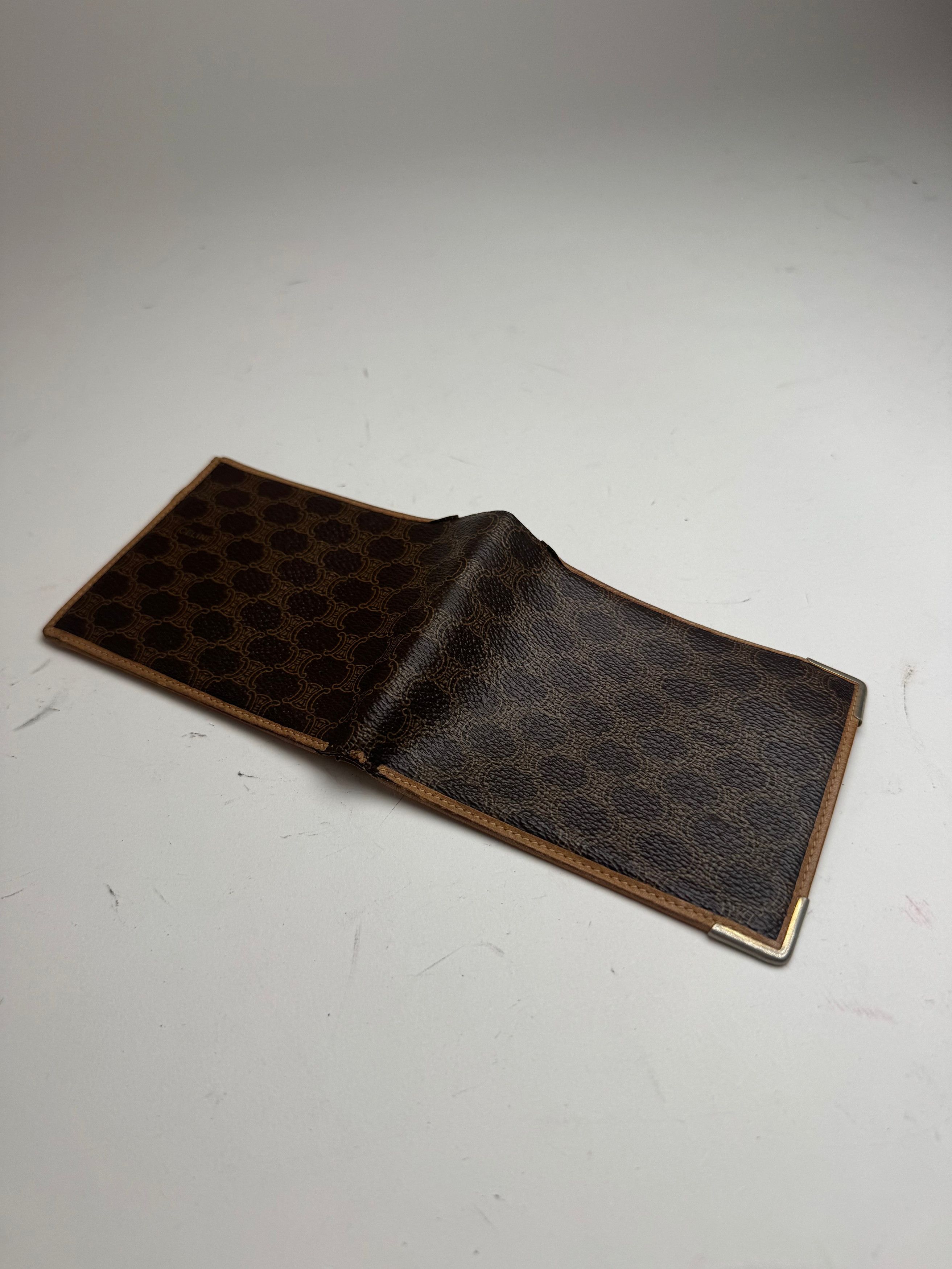 Celine Vintage Paris Triomphe Monogramm Leather wallet Brown Size ONE SIZE - 9 Thumbnail