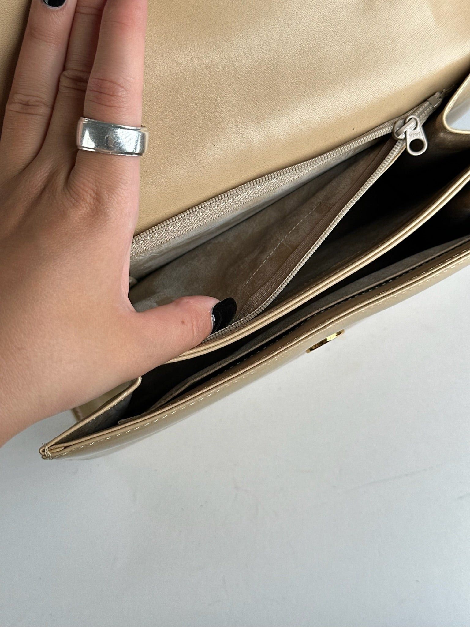 Givenchy Vintage Leather bag beige Size ONE SIZE - 12 Thumbnail