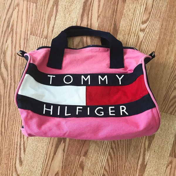 Tommy hilfiger cheap pink duffle bag