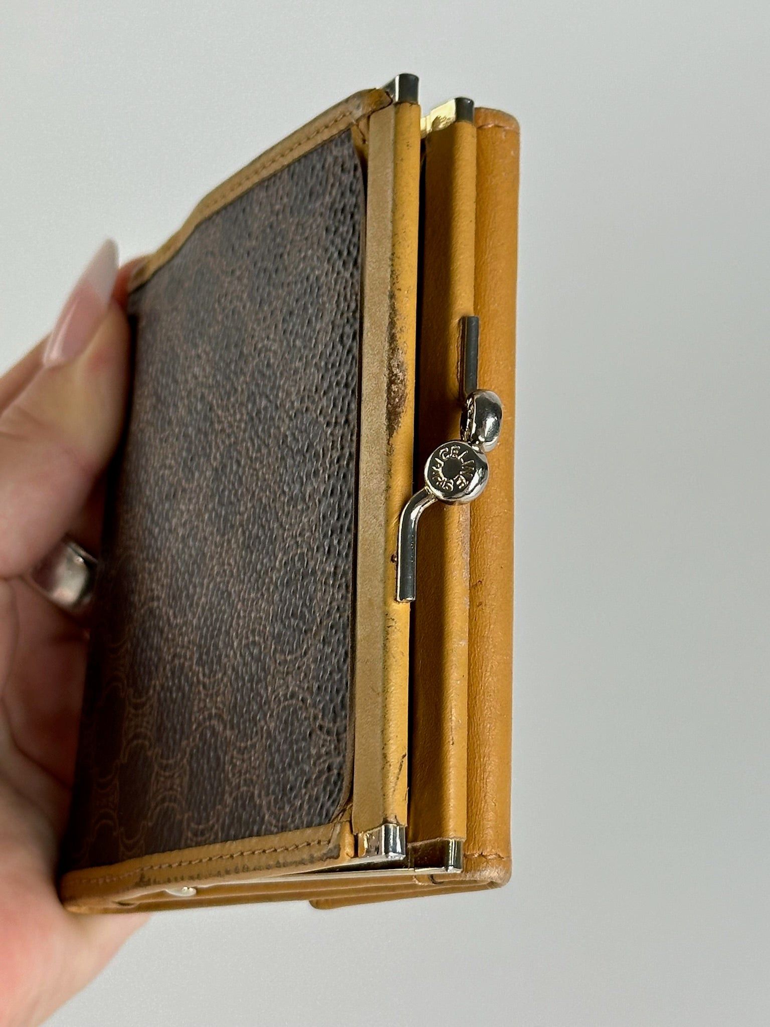 Celine Vintage Paris Monogram Leather Wallet Brown Size ONE SIZE - 6 Thumbnail