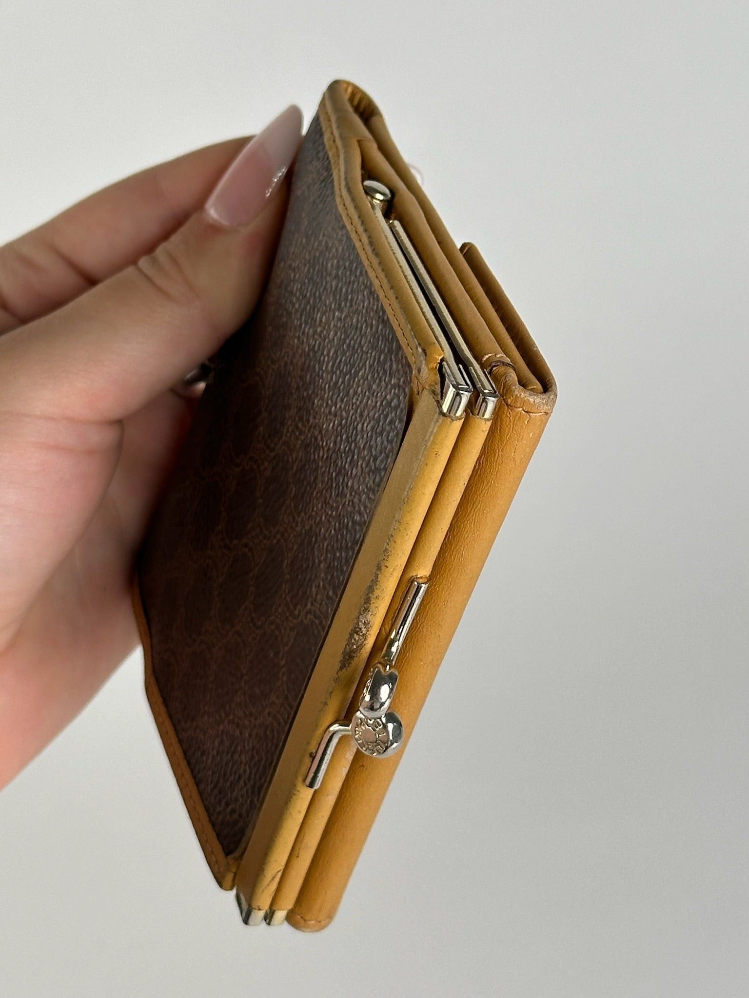 Celine Vintage Paris Monogram Leather Wallet Brown Size ONE SIZE - 3 Thumbnail