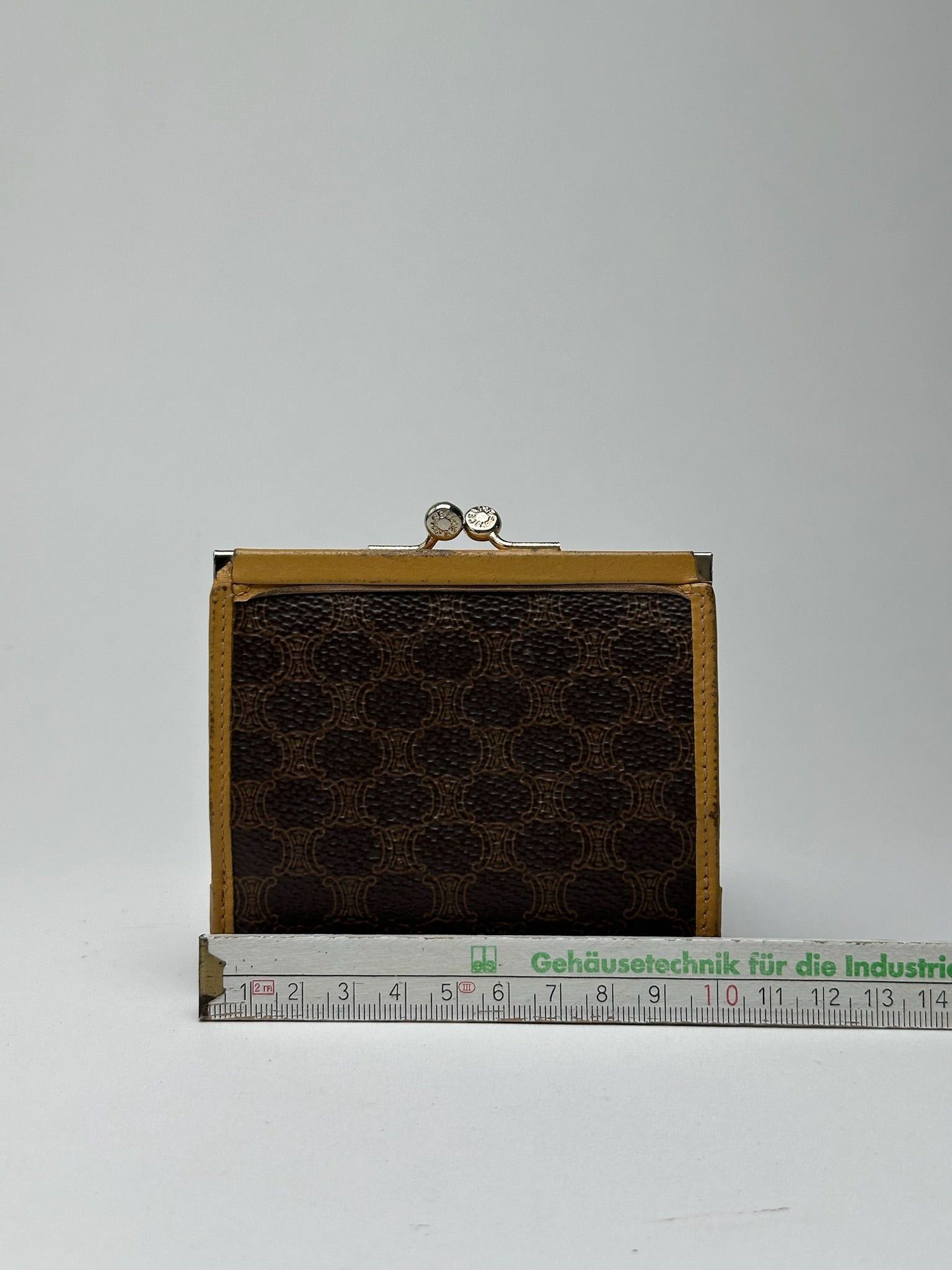 Celine Vintage Paris Monogram Leather Wallet Brown Size ONE SIZE - 13 Thumbnail