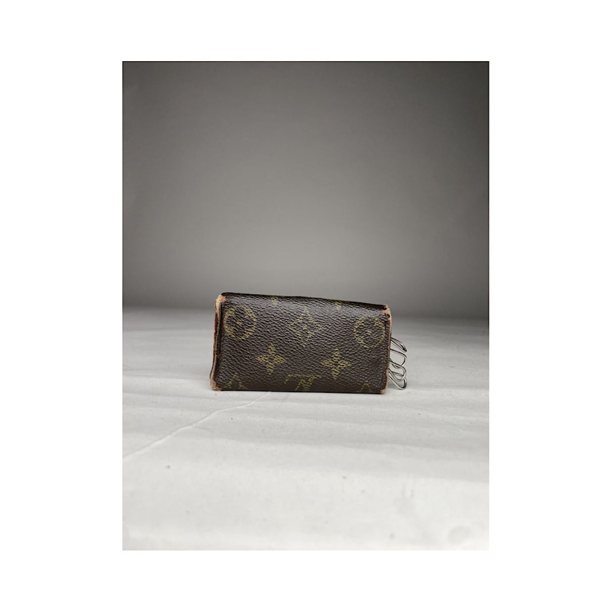Louis Vuitton Lockme Brown Leather Purse Size ONE SIZE - 2 Thumbnail