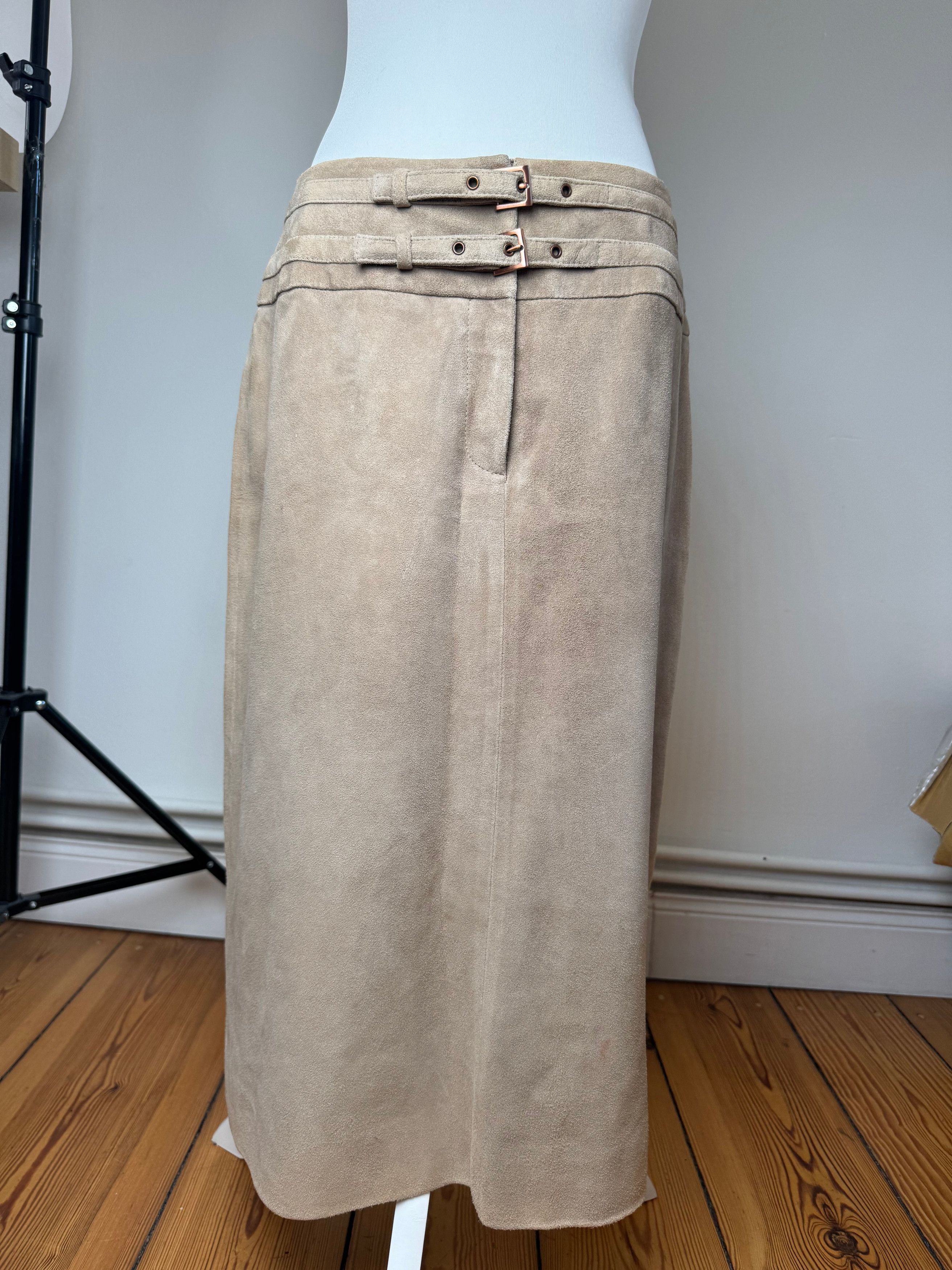 Celine Vintage Paris Suede Skirt 40 brown Size 28" / US 6 / IT 42 - 14 Thumbnail