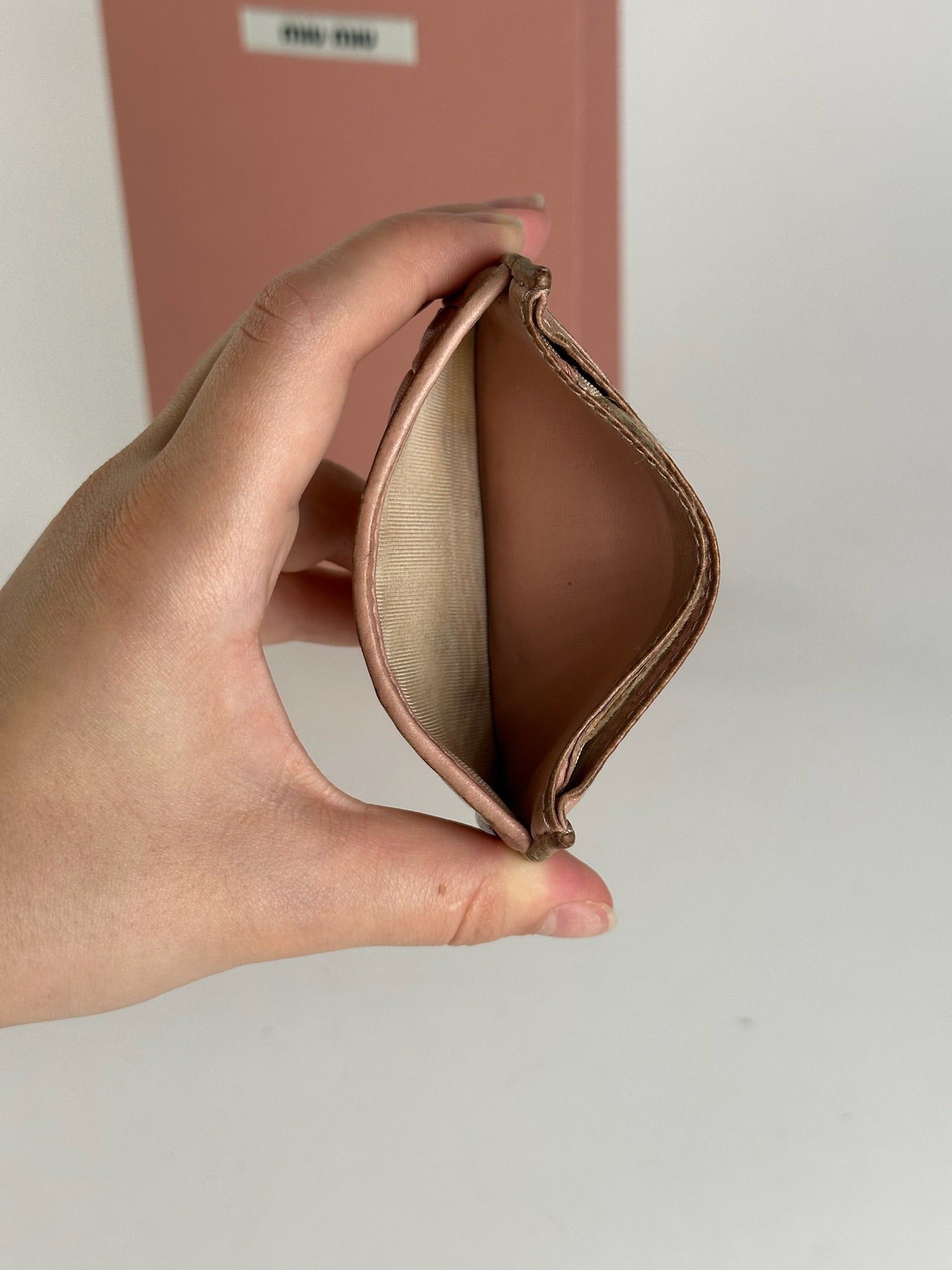 Miu Miu Vintage Leather Card Holder Pink Size ONE SIZE - 8 Thumbnail
