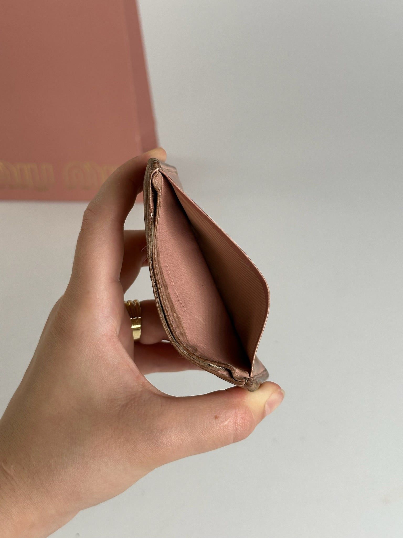 Miu Miu Vintage Leather Card Holder Pink Size ONE SIZE - 11 Thumbnail