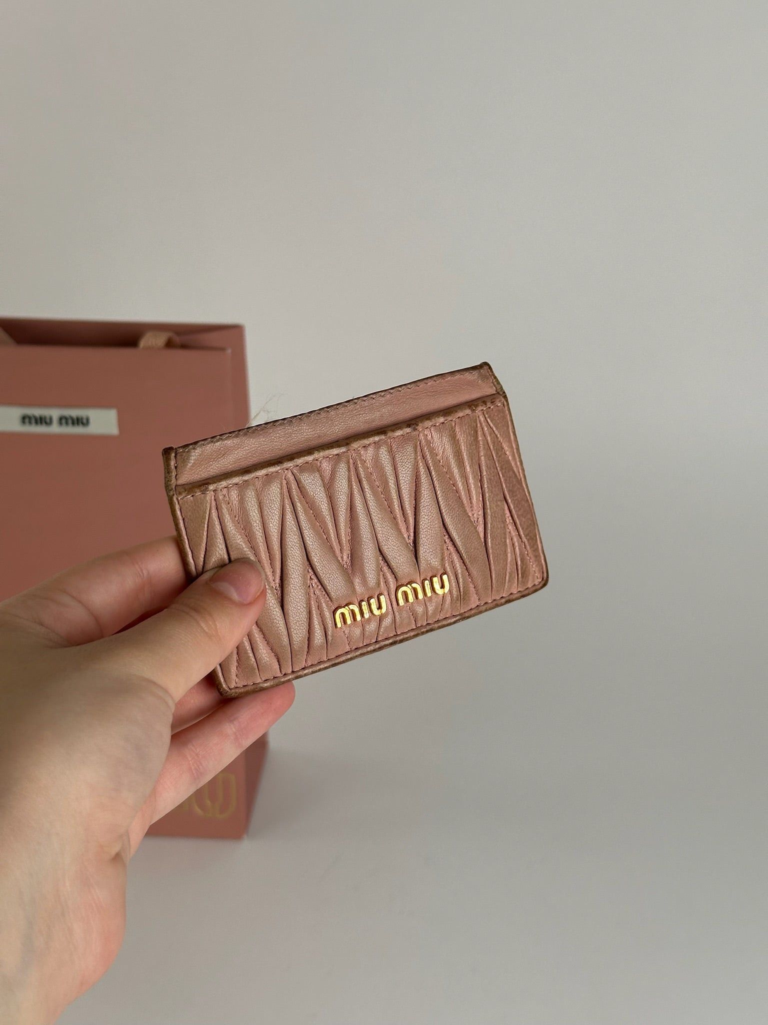 Miu Miu Vintage Leather Card Holder Pink Size ONE SIZE - 9 Thumbnail