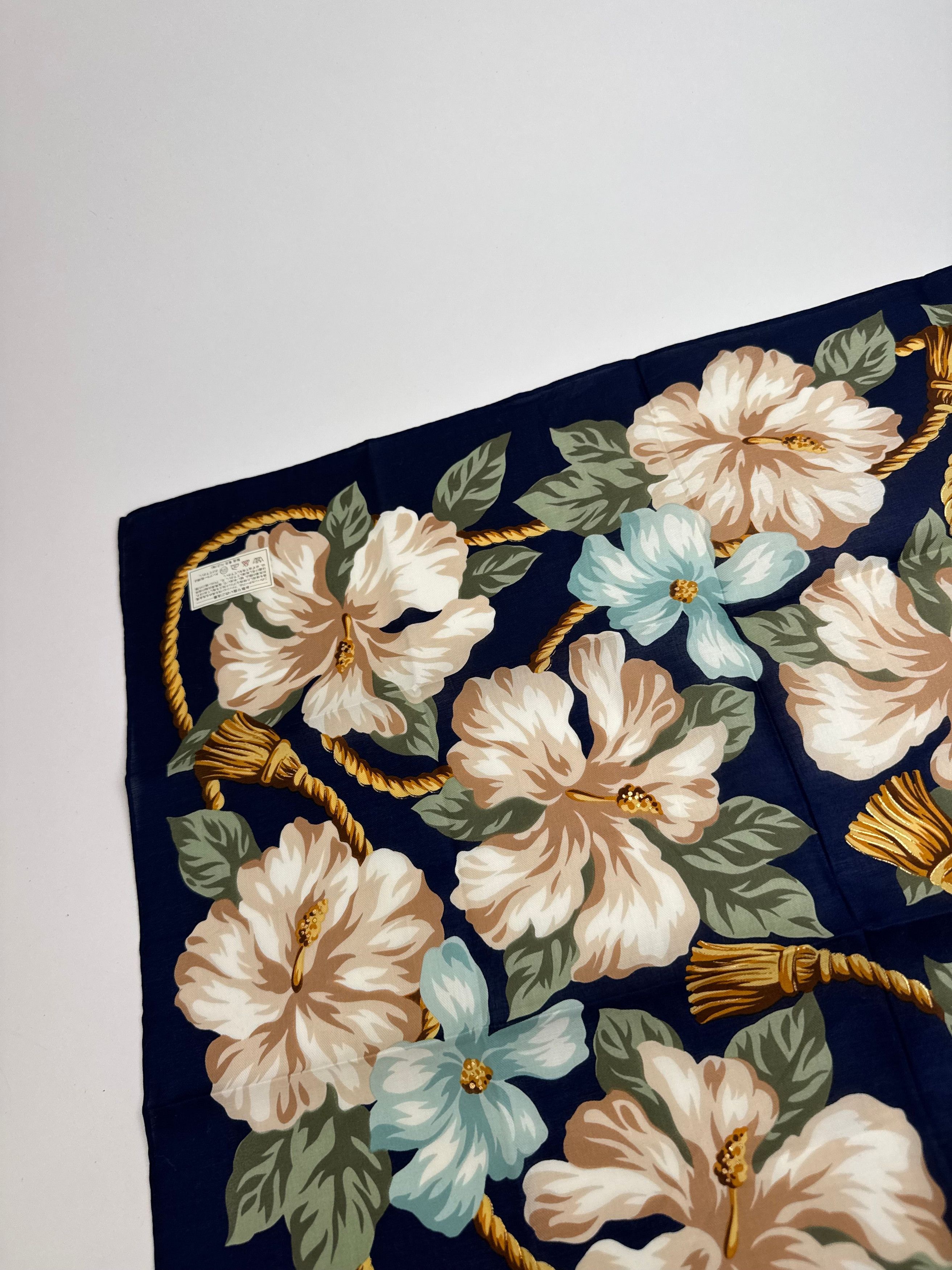 Celine Vintage Floral Scarf Size ONE SIZE - 5 Thumbnail