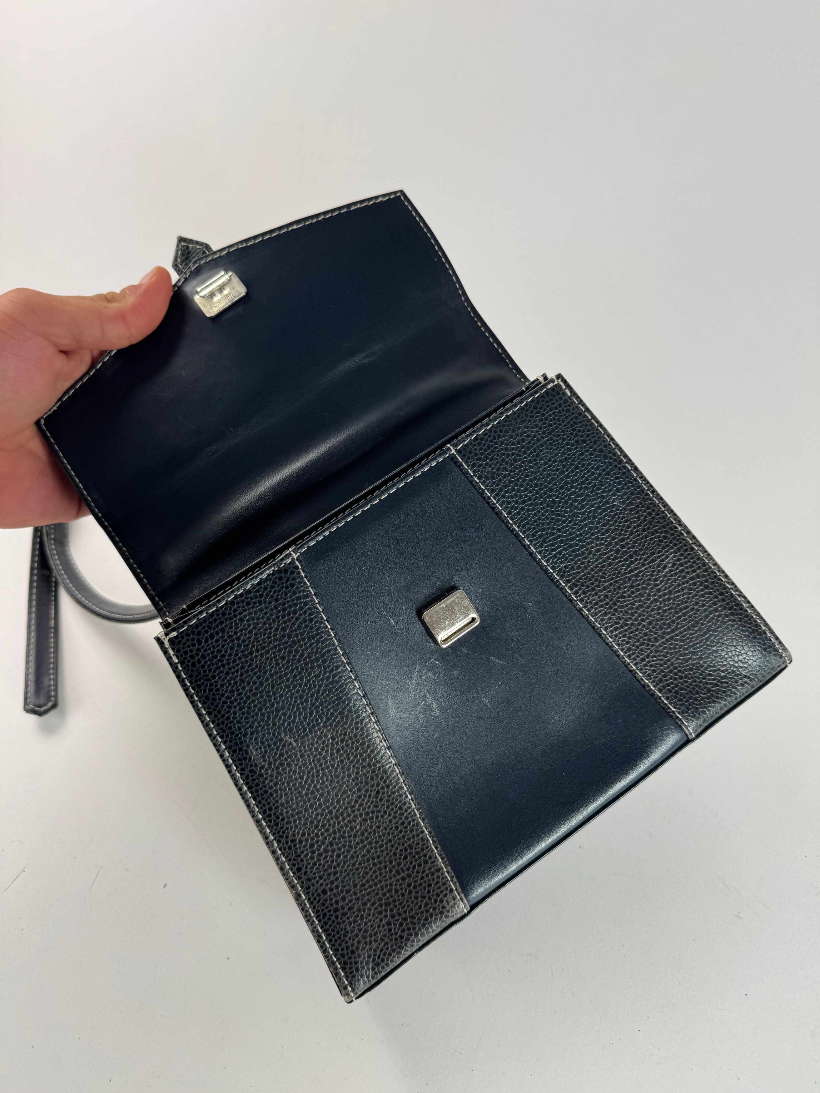 Courreges Vintage 2 way leather bag navy grey Size ONE SIZE - 12 Thumbnail