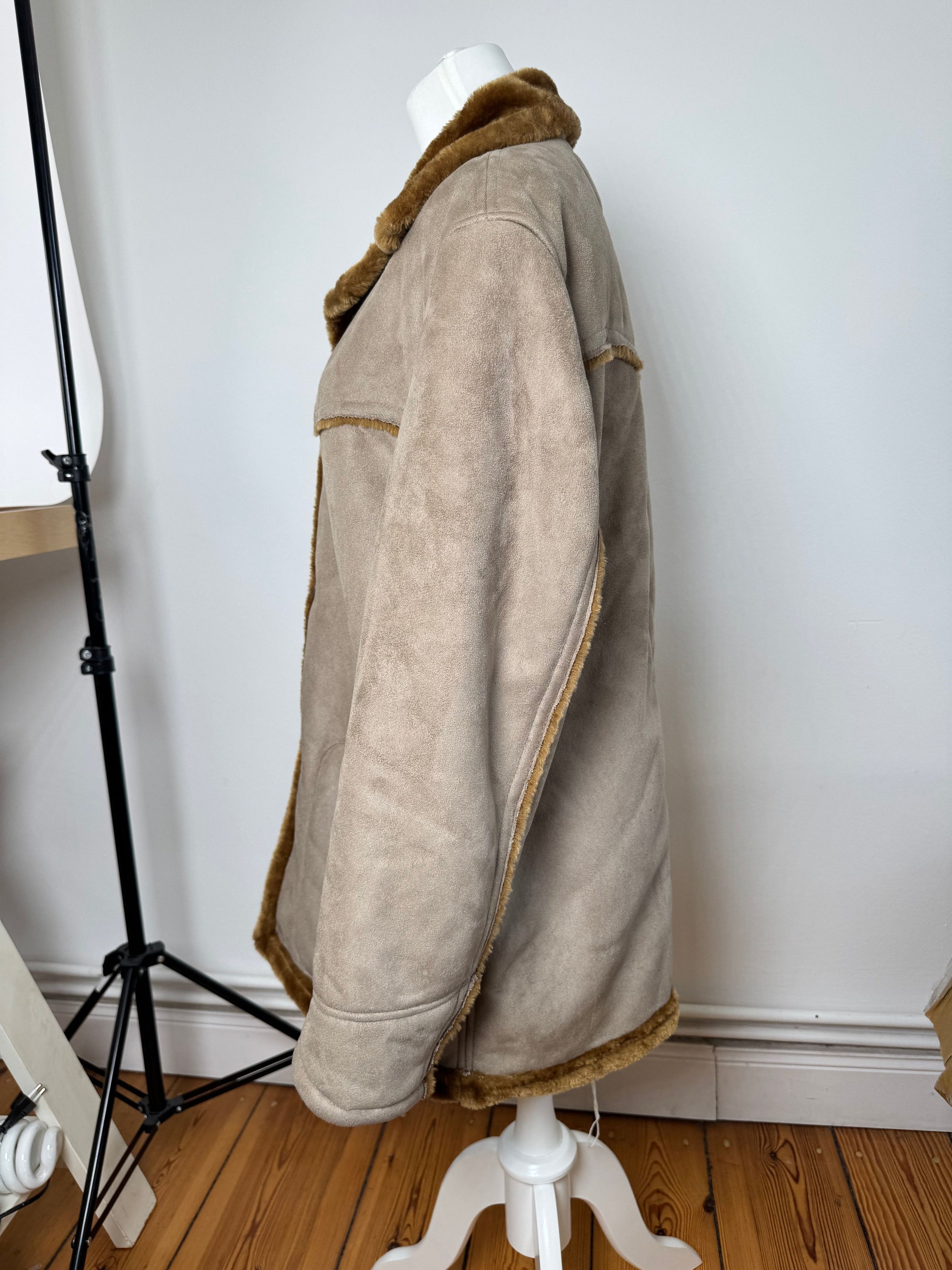 Kansai Yamamoto Vintage fur coat L grey brown Size L / US 10 / IT 46 - 2 Thumbnail