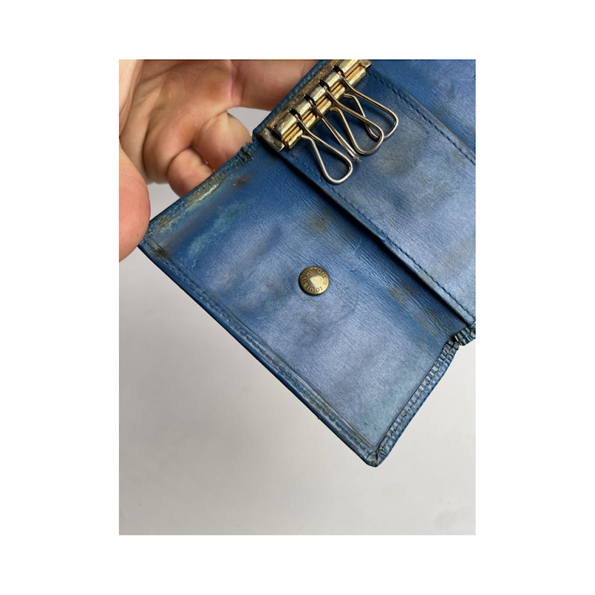 Louis Vuitton Lockme Blue Leather Purse Size ONE SIZE - 4 Thumbnail