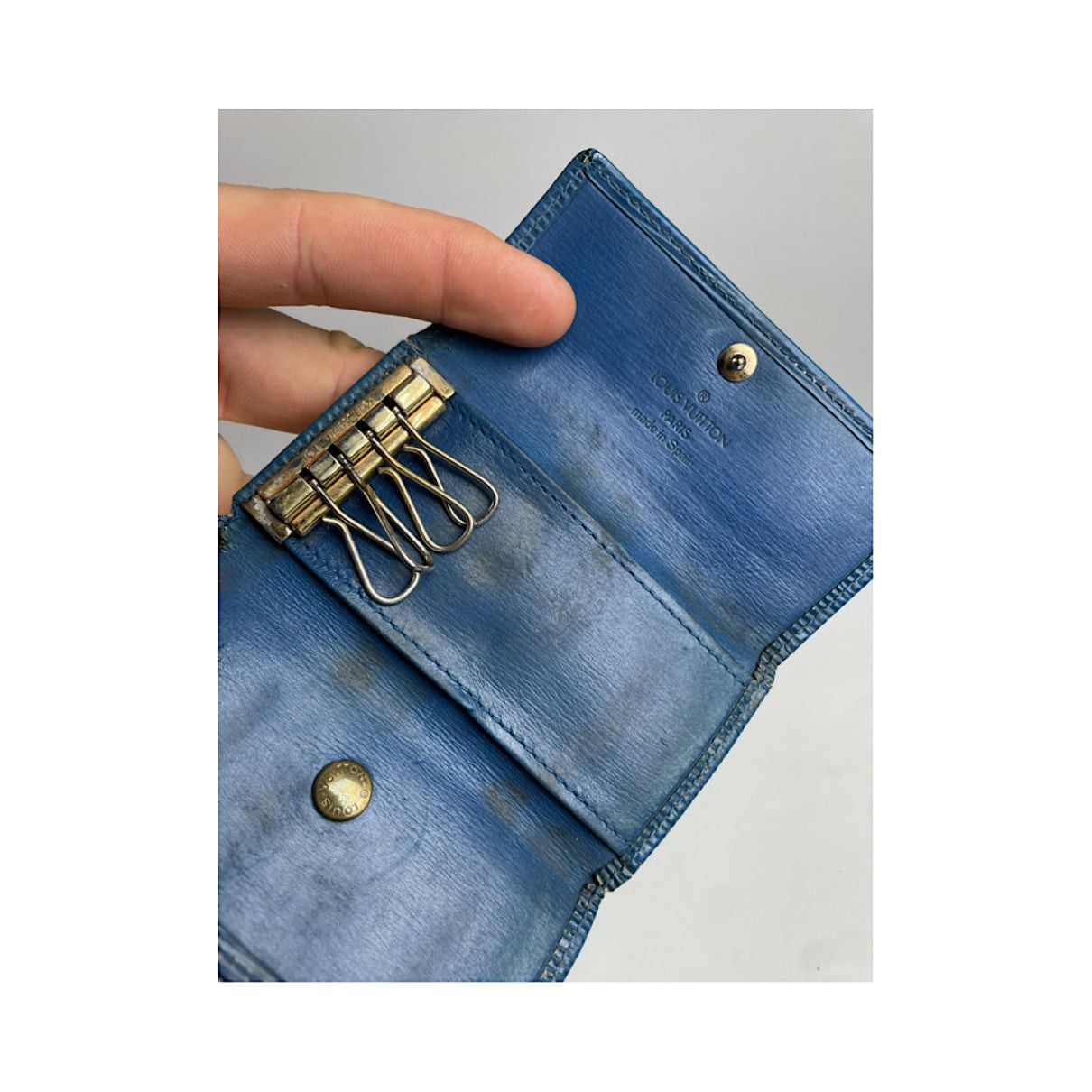 Louis Vuitton Lockme Blue Leather Purse Size ONE SIZE - 3 Thumbnail