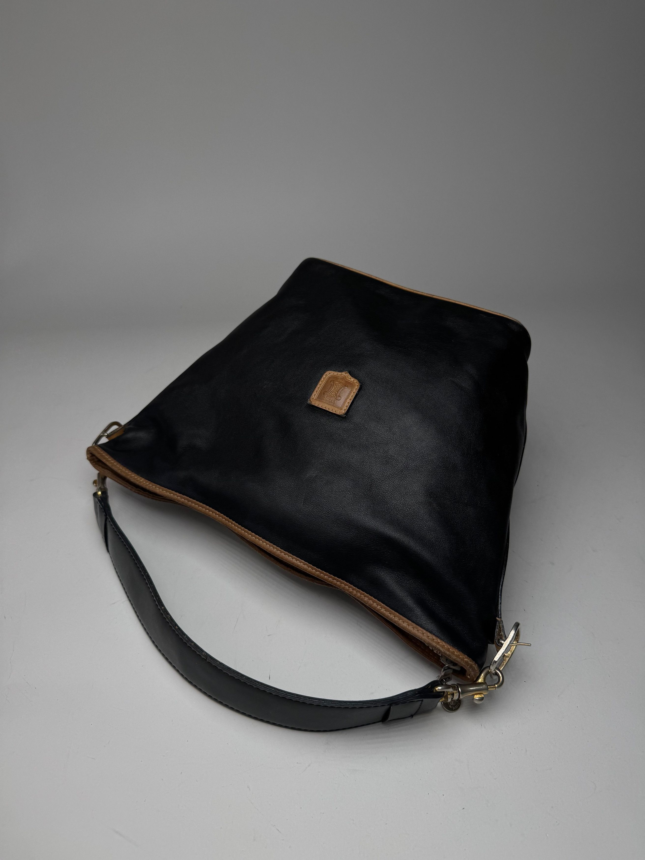 Celine Vintage Paris Sac Seau Leather Bag Black Size ONE SIZE - 5 Thumbnail