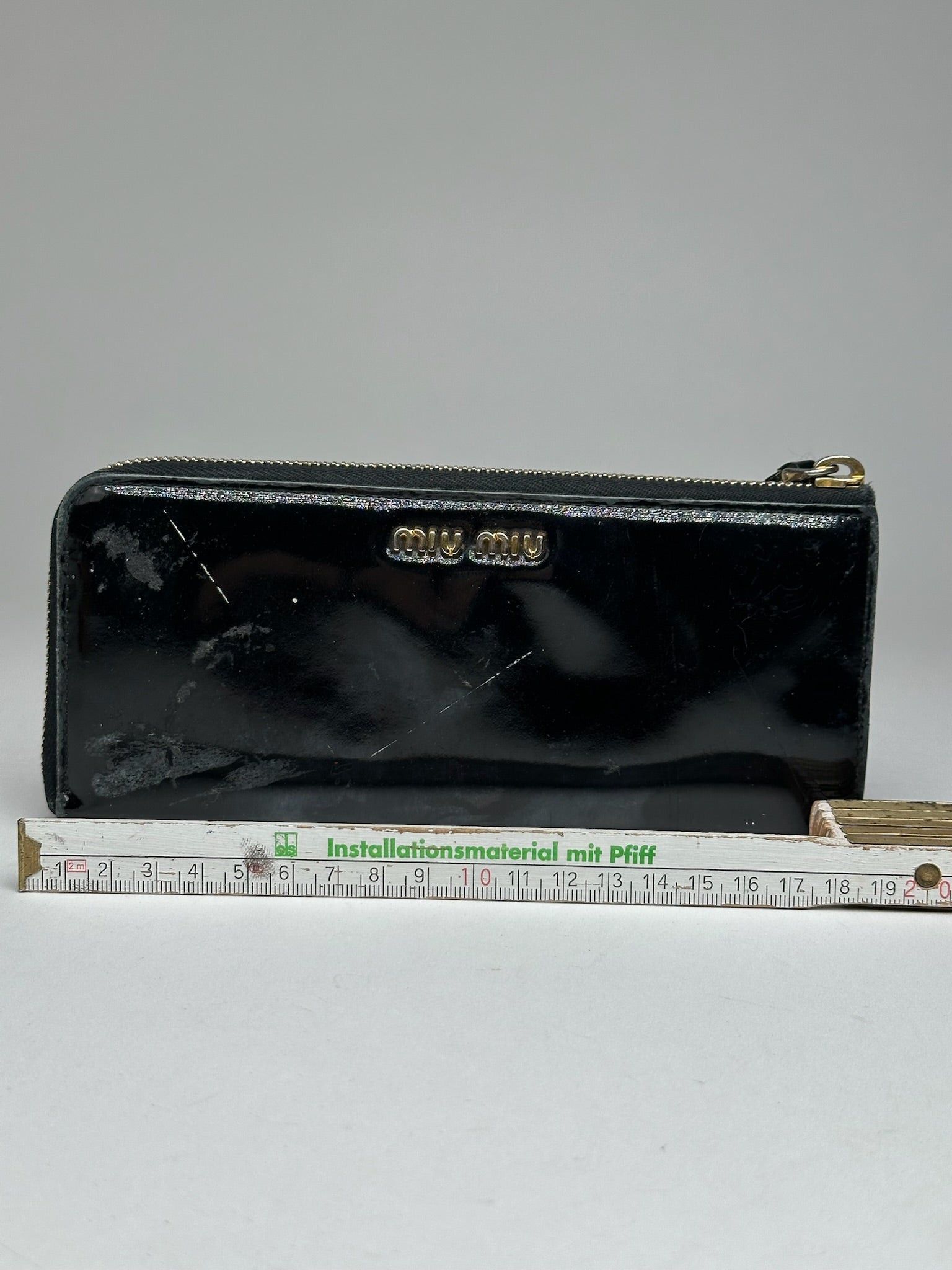 Miu Miu Vintage Patent Leather Wallet Black Size ONE SIZE - 9 Thumbnail