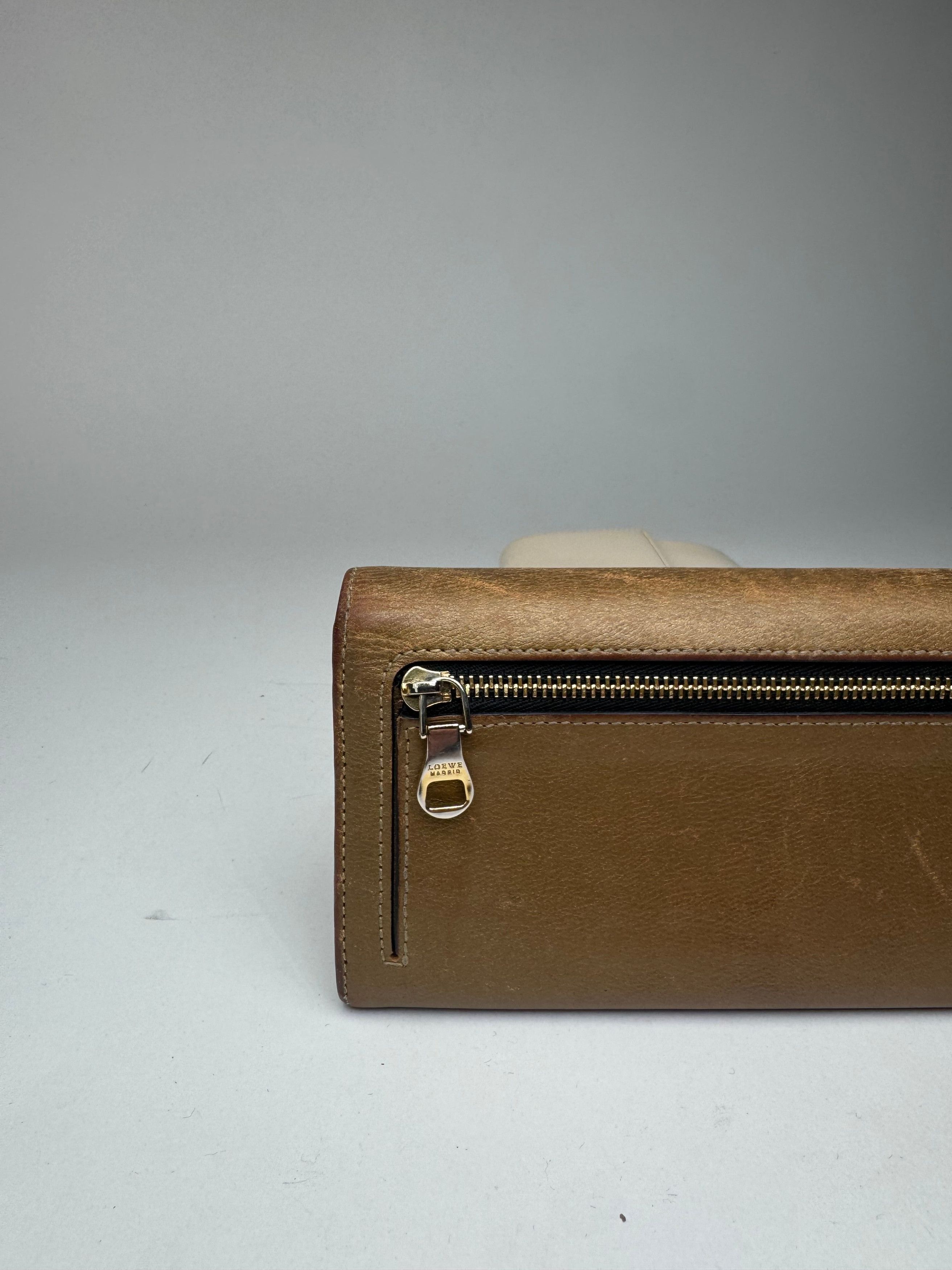 Loewe Vintage Madrid anagram leather wallet golden Size ONE SIZE - 5 Thumbnail