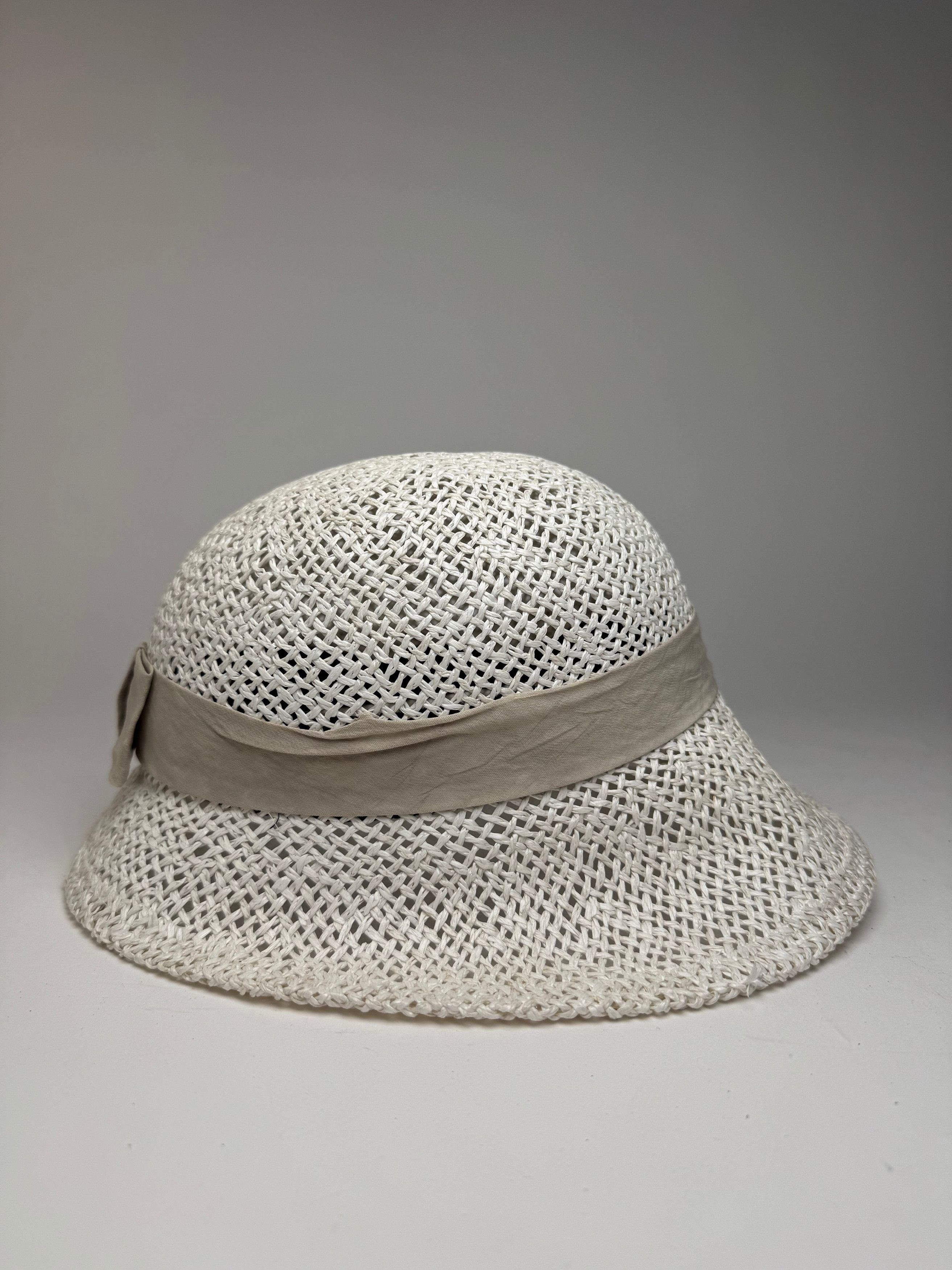 Balenciaga Vintage Hat white Size ONE SIZE - 3 Thumbnail