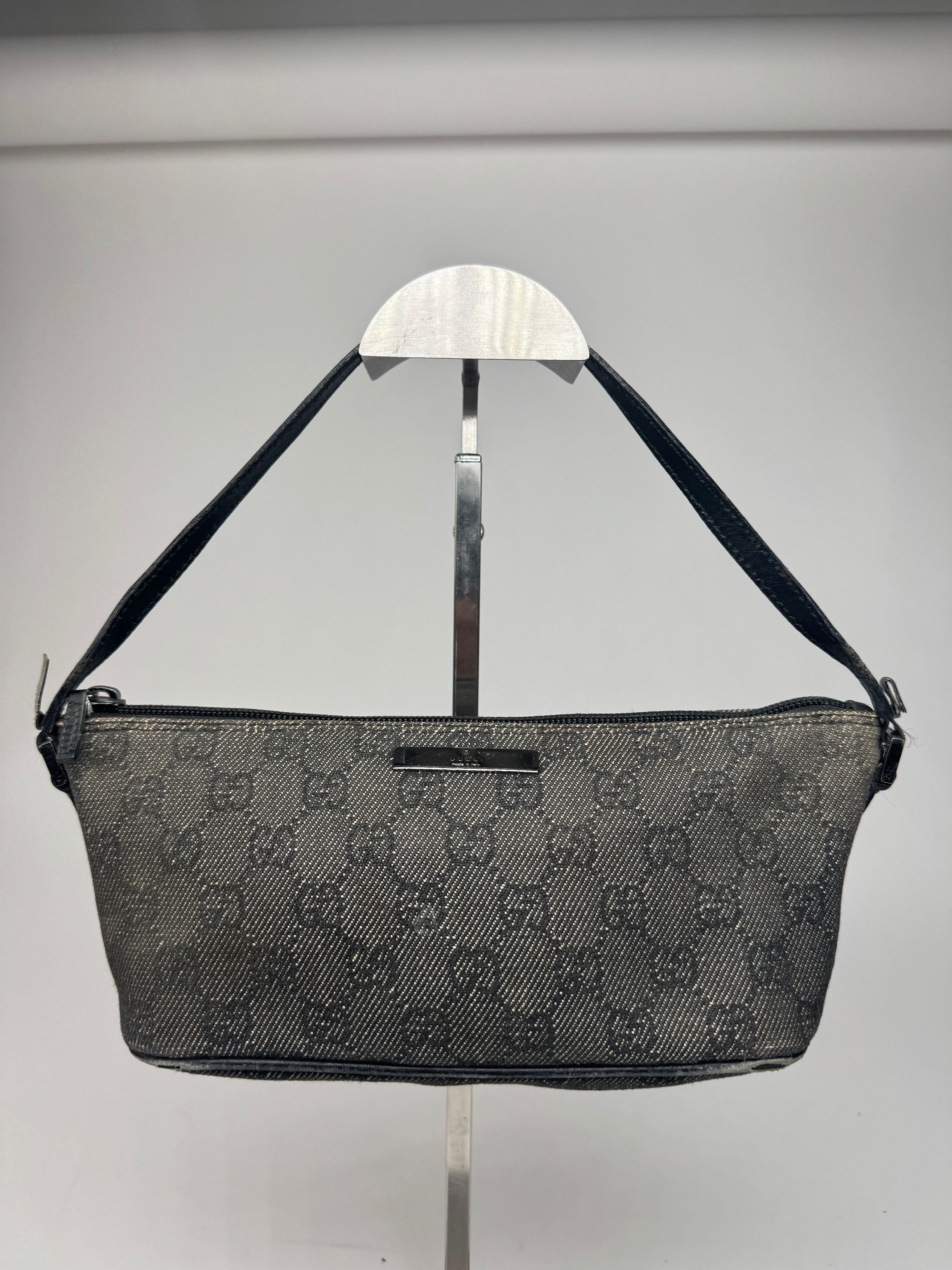 Gucci Vintage Monogram Canvas Baguette bag black Size ONE SIZE - 11 Thumbnail