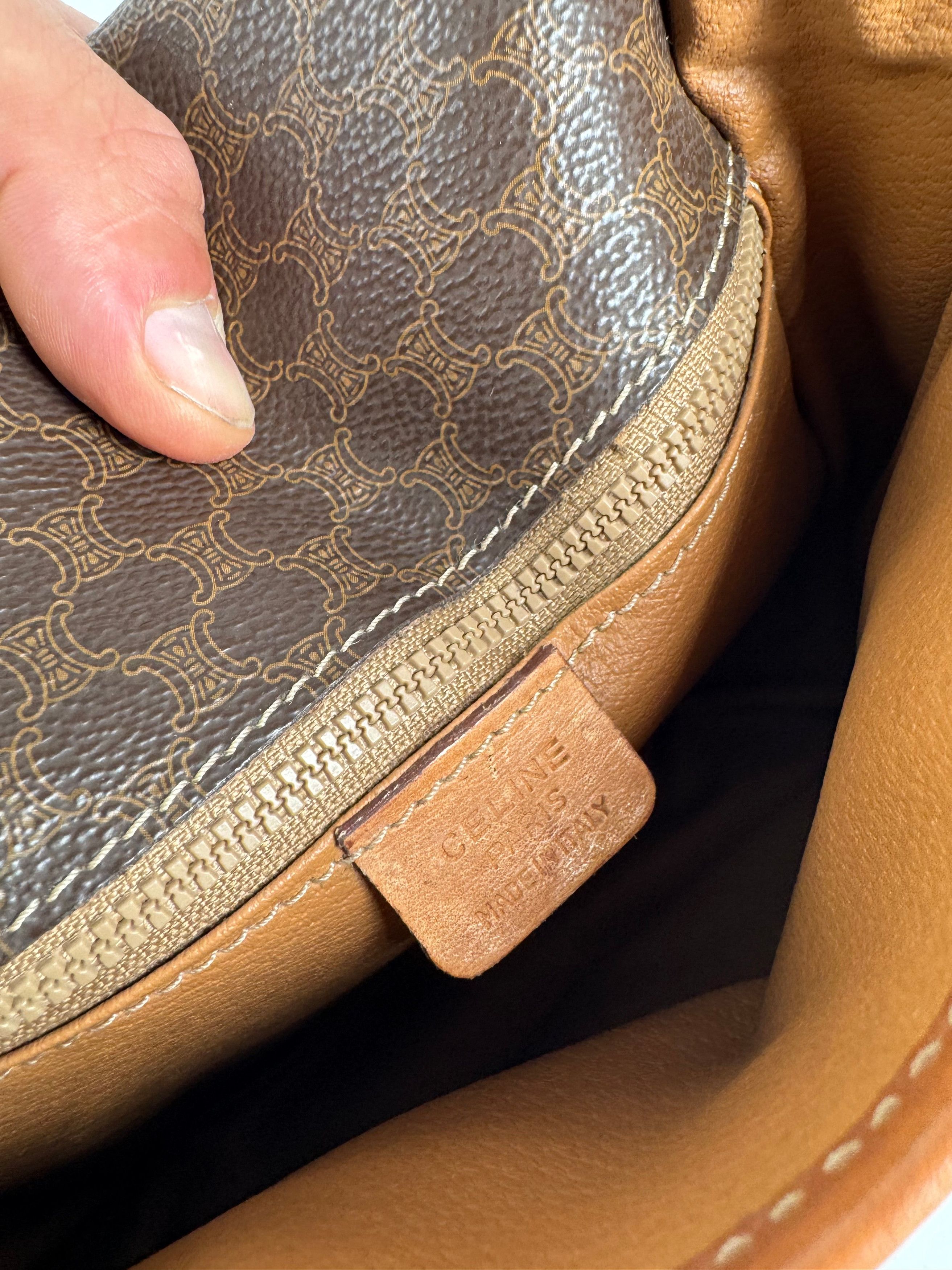Celine Vintage Monogram Leather crossbody bag brown Size ONE SIZE - 4 Thumbnail