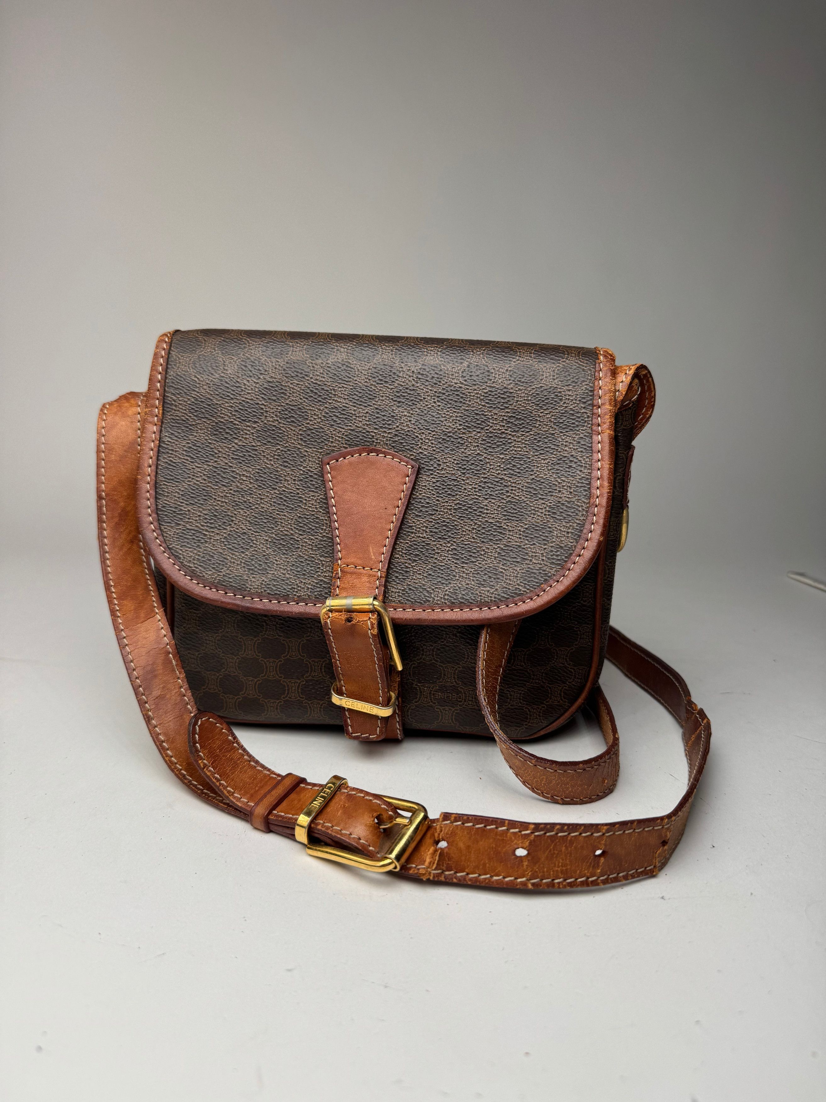 Celine Vintage Monogram Leather crossbody bag brown Size ONE SIZE - 11 Thumbnail