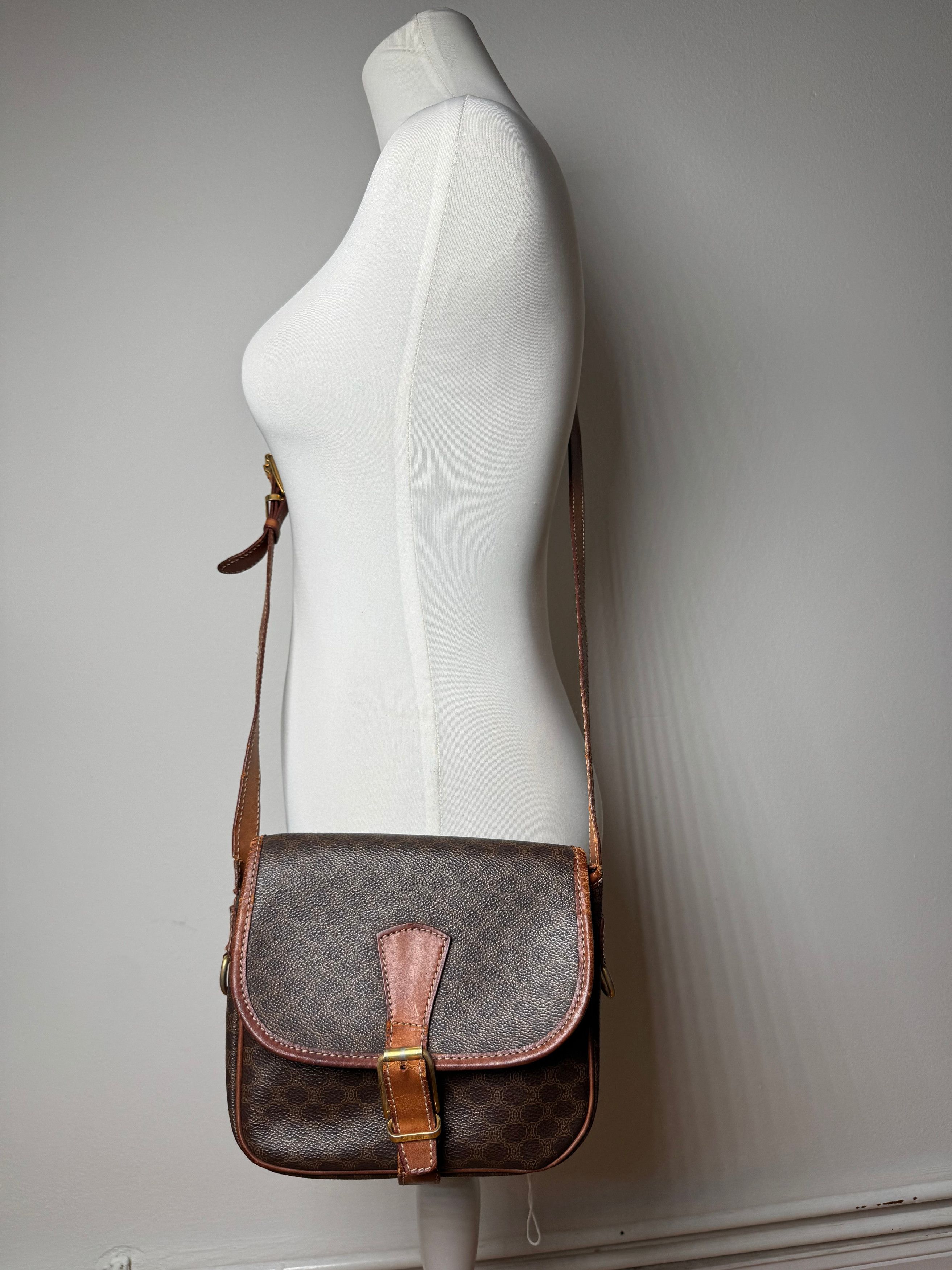 Celine Vintage Monogram Leather crossbody bag brown Size ONE SIZE - 13 Thumbnail