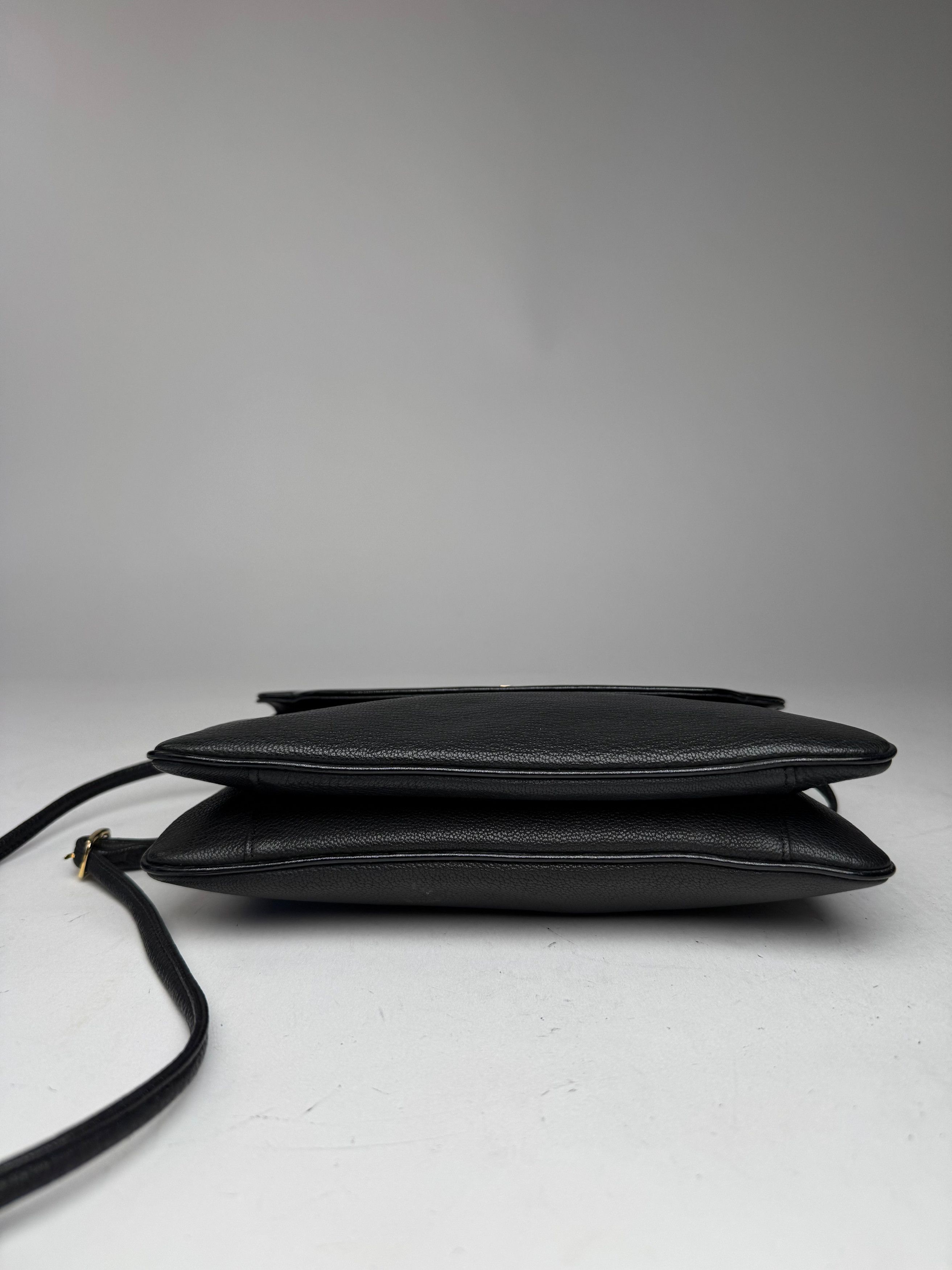 Givenchy Vintage 4G Patent Leather Bag Black Size ONE SIZE - 8 Thumbnail