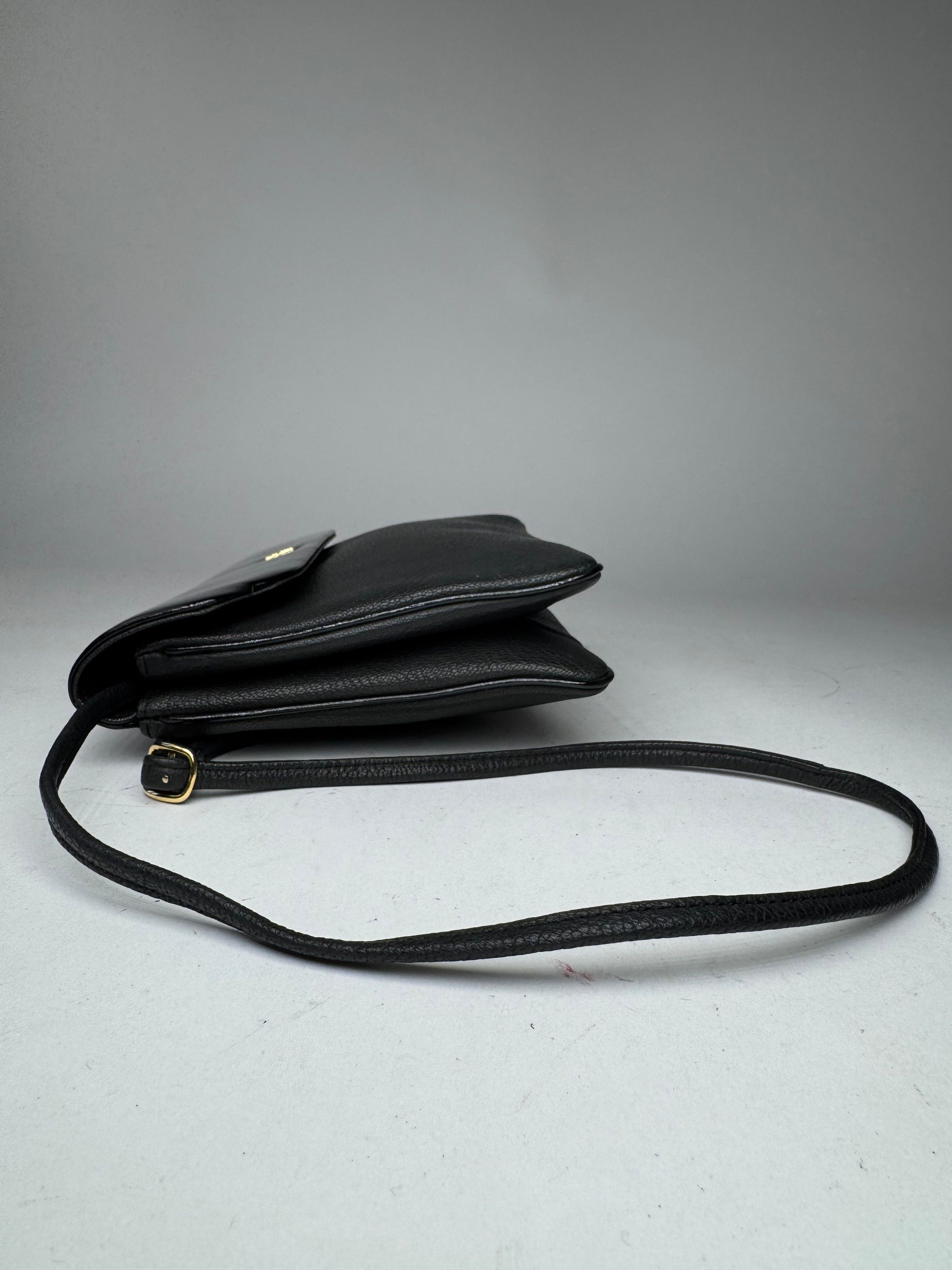 Givenchy Vintage 4G Patent Leather Bag Black Size ONE SIZE - 7 Thumbnail