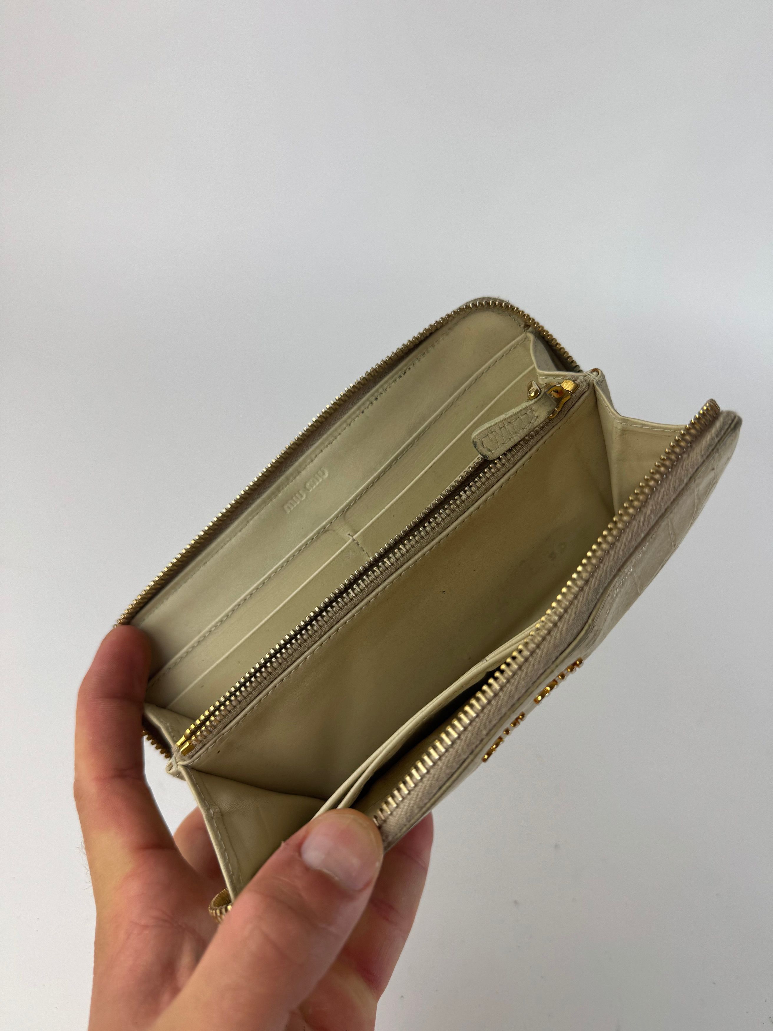 Miu Miu Vintage Leather wallet white Size ONE SIZE - 5 Thumbnail