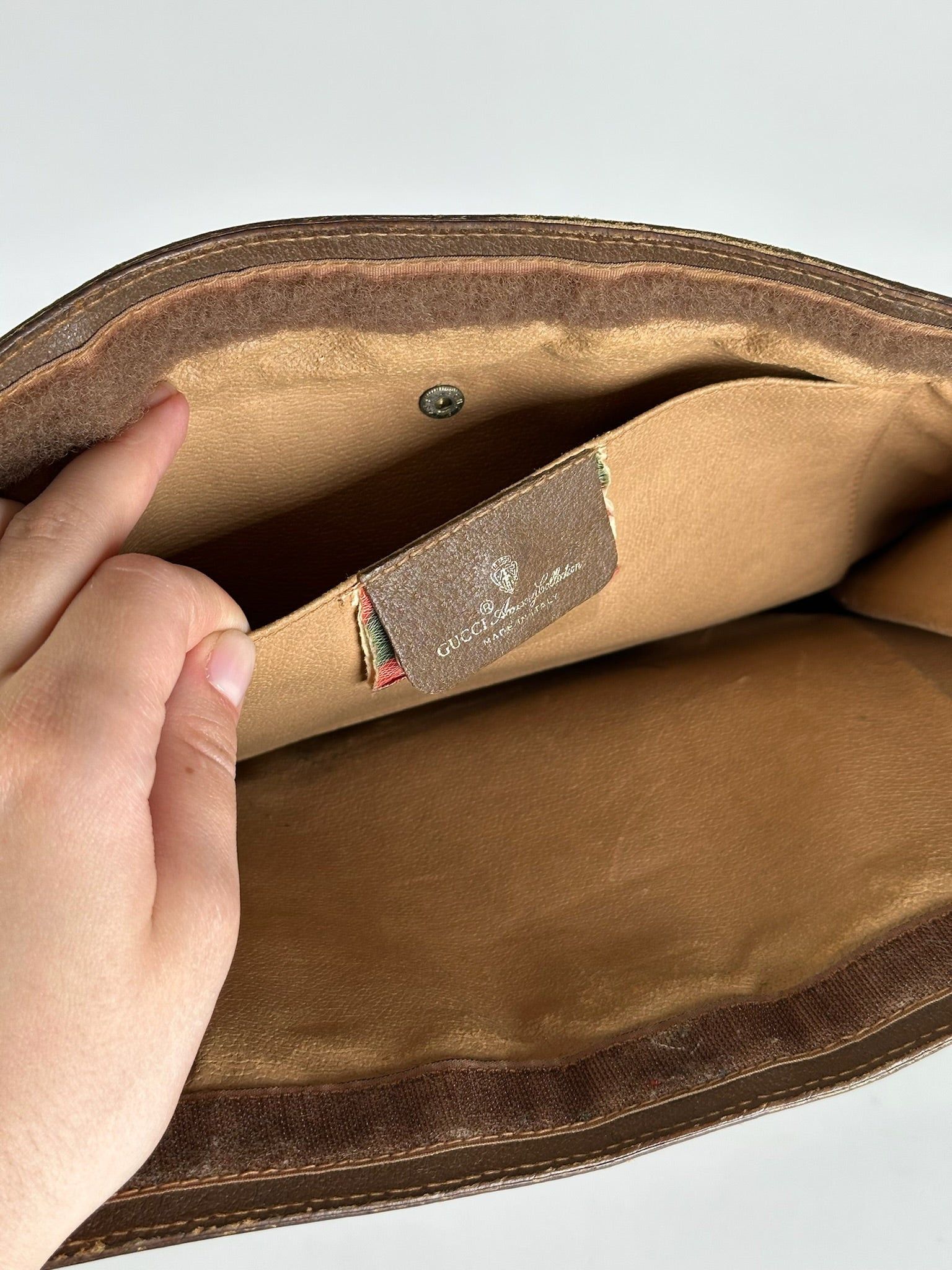 Gucci Vintage Ophidia Monogram Leather Clutch Size ONE SIZE - 9 Thumbnail