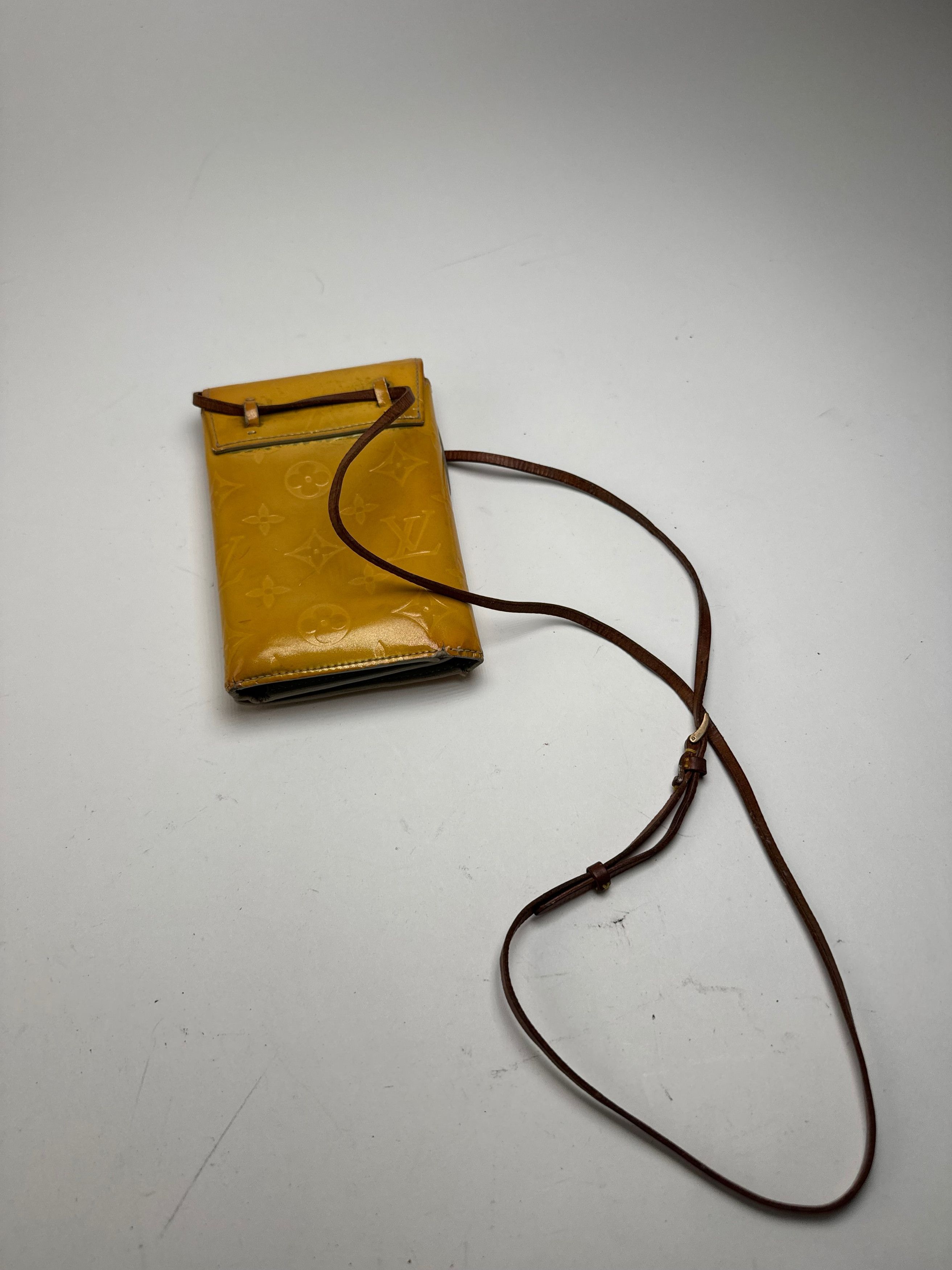 Louis Vuitton Vintage Vernis Leather bag yellow Size ONE SIZE - 5 Thumbnail
