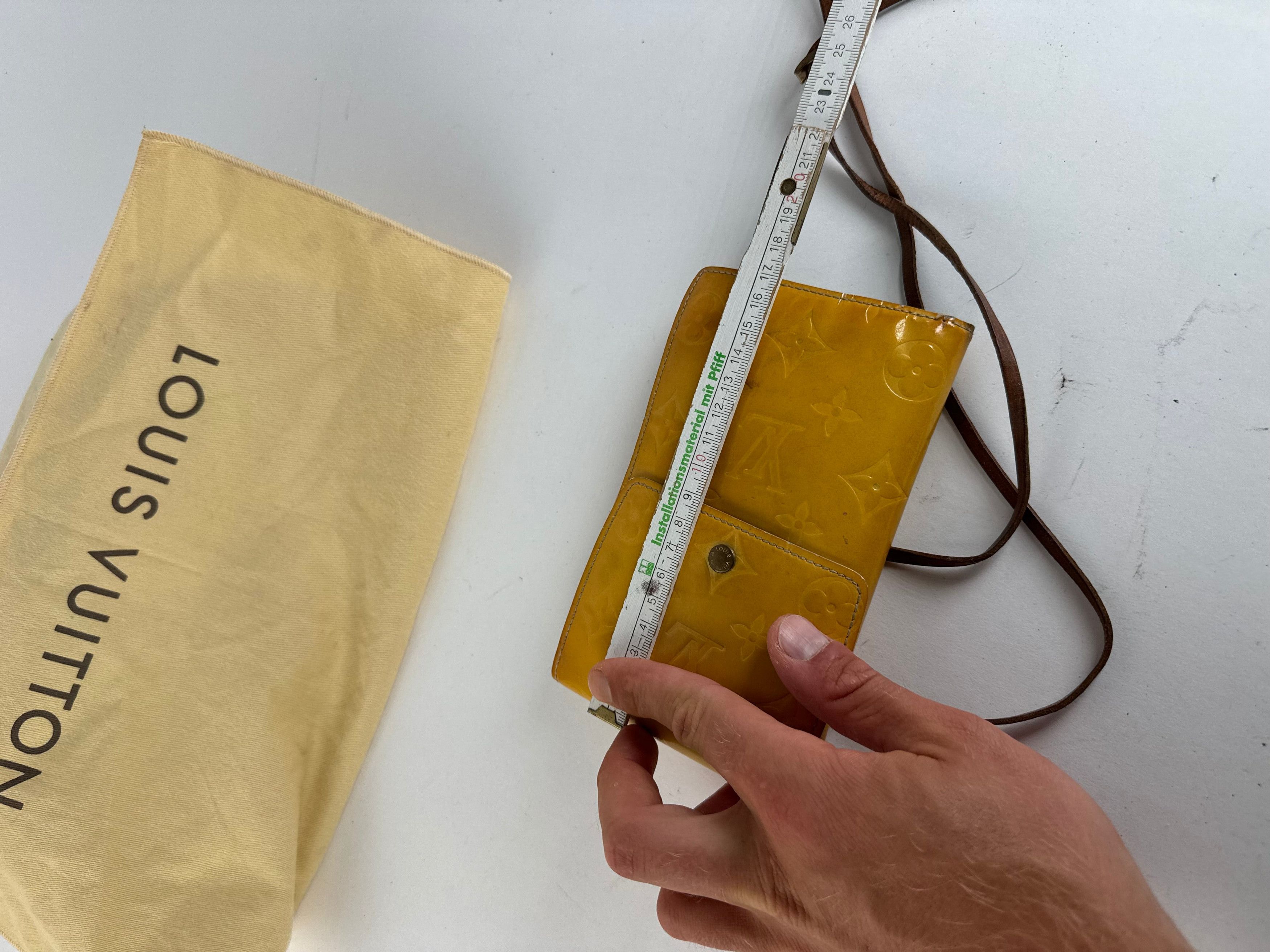Louis Vuitton Vintage Vernis Leather bag yellow Size ONE SIZE - 11 Thumbnail