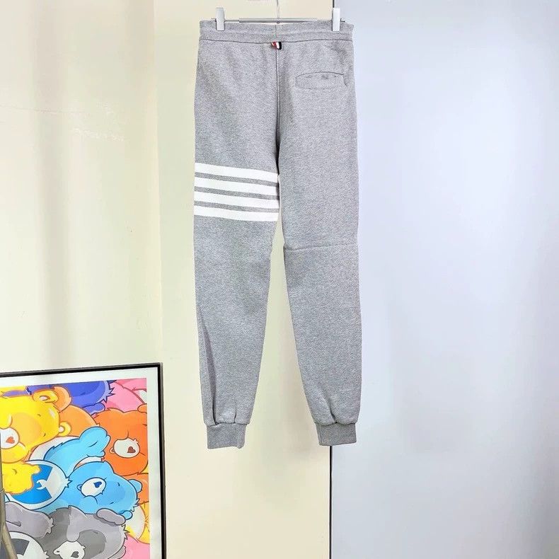 Thom Browne Thom Browne Gray Sweatpants with Stripes - dmc Size US 28 / EU 44 - 2 Thumbnail