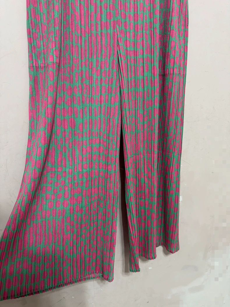 Issey Miyake ISSEY MIYAKE PP Pink Leopard Pleated Pants - dmc Size US 32 / EU 48 - 2 Thumbnail