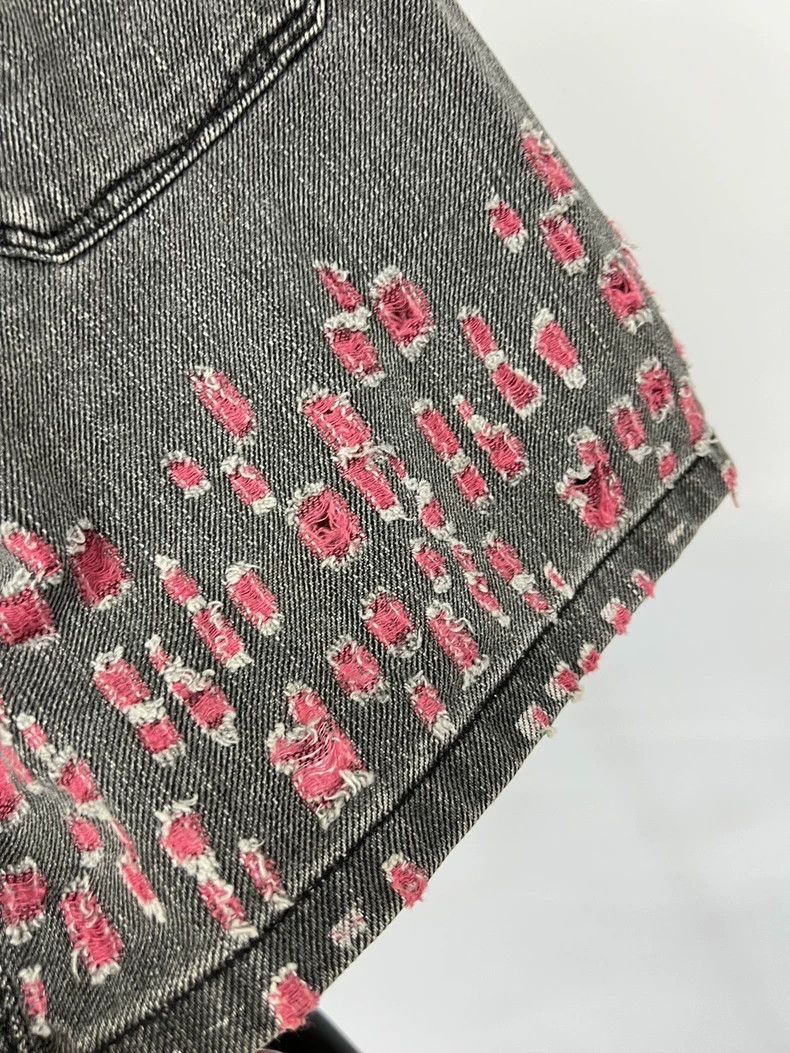 Chanel Chanel Gray Embroidered Denim Skirt - dmc Size US 32 / EU 48 - 3 Thumbnail