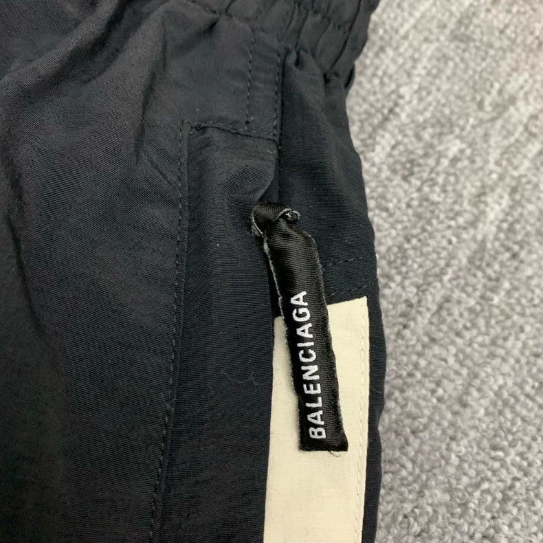 Balenciaga Balenciaga Black Side Stripe Shorts - dmc Size US 30 / EU 46 - 4 Thumbnail