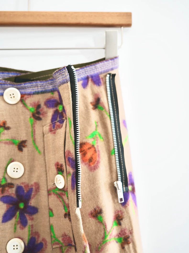 Comme des Garcons Comme des Garçons Floral Button Skirt - dmc Size US 30 / EU 46 - 4 Thumbnail