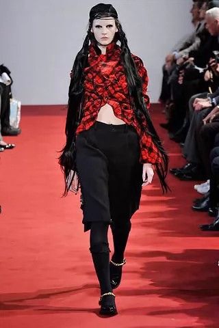 Comme des Garcons COMME des GARCONS Wool Stripe Cropped Pants - dmc Size US 30 / EU 46 - 9 Thumbnail