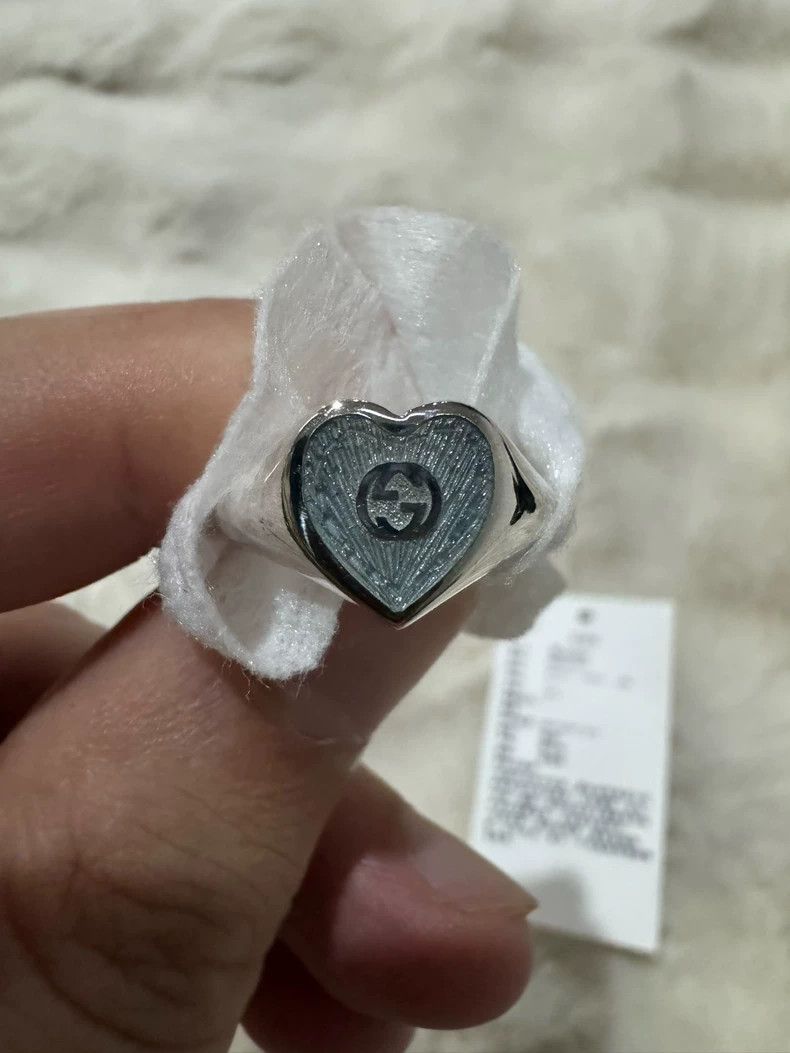 Gucci Gucci Ice Blue Enamel Heart Ring - dmc Size ONE SIZE - 4 Thumbnail