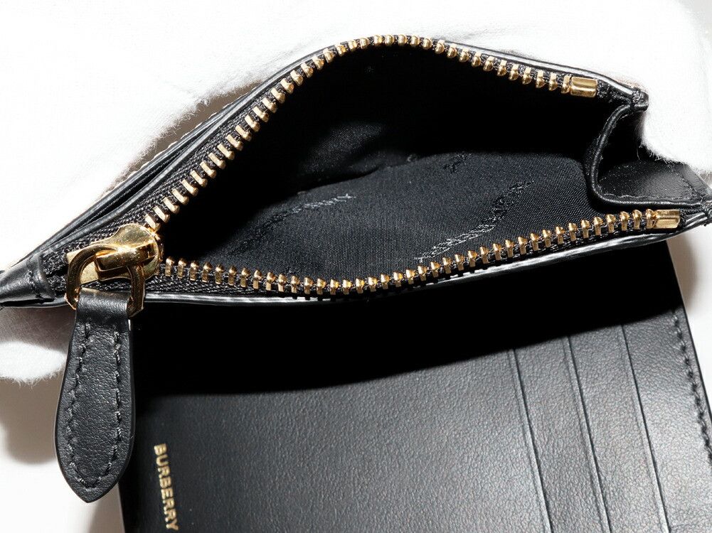 Burberry Burberry Burberry PVC Canvas Small Folding Wallet Wallet 80579761 Canvas Short Wallet 80579761 DUTY FREE for USA Size ONE SIZE - 5 Thumbnail