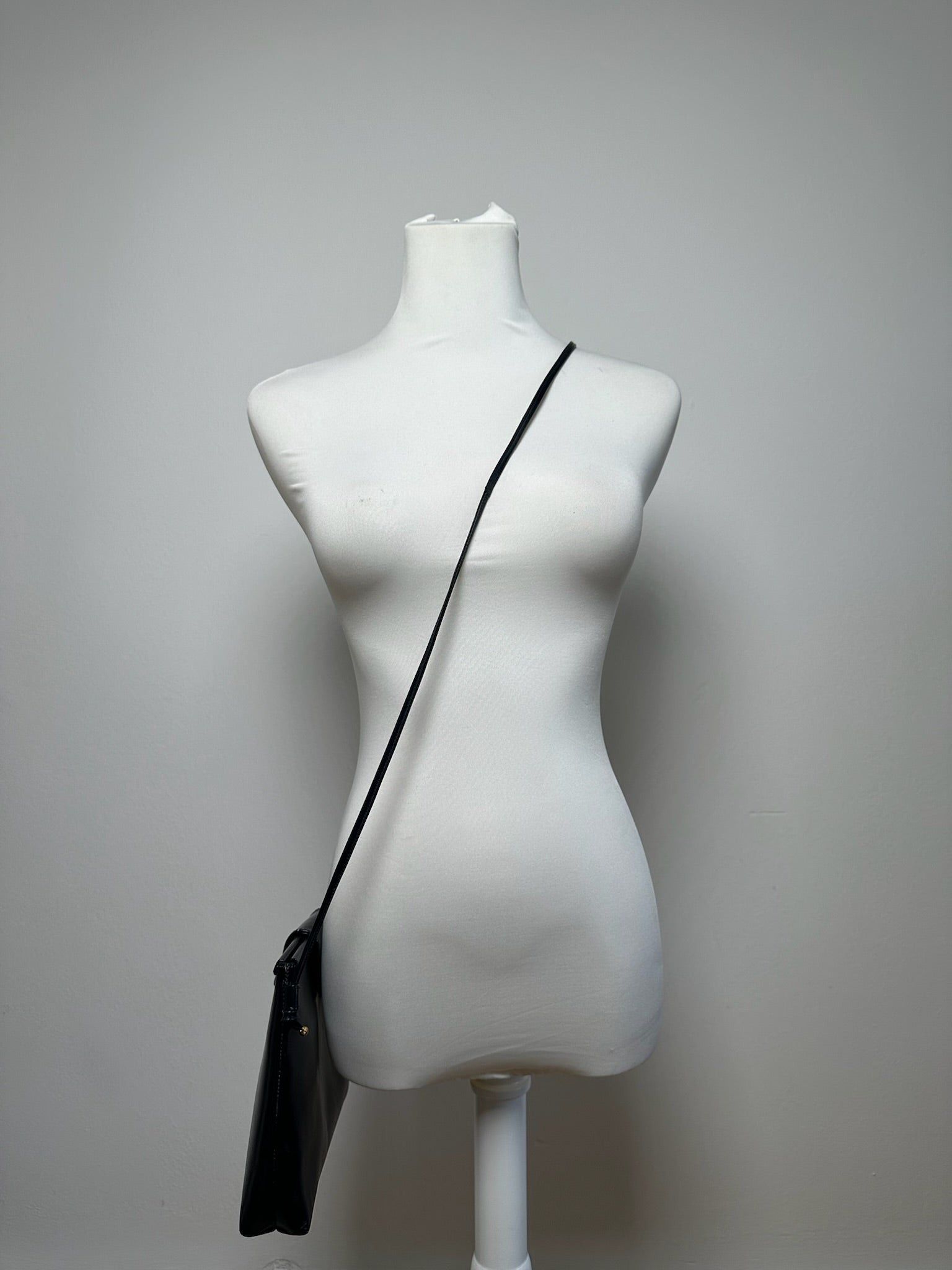 Givenchy Vintage Patent leather bag black Size ONE SIZE - 4 Thumbnail