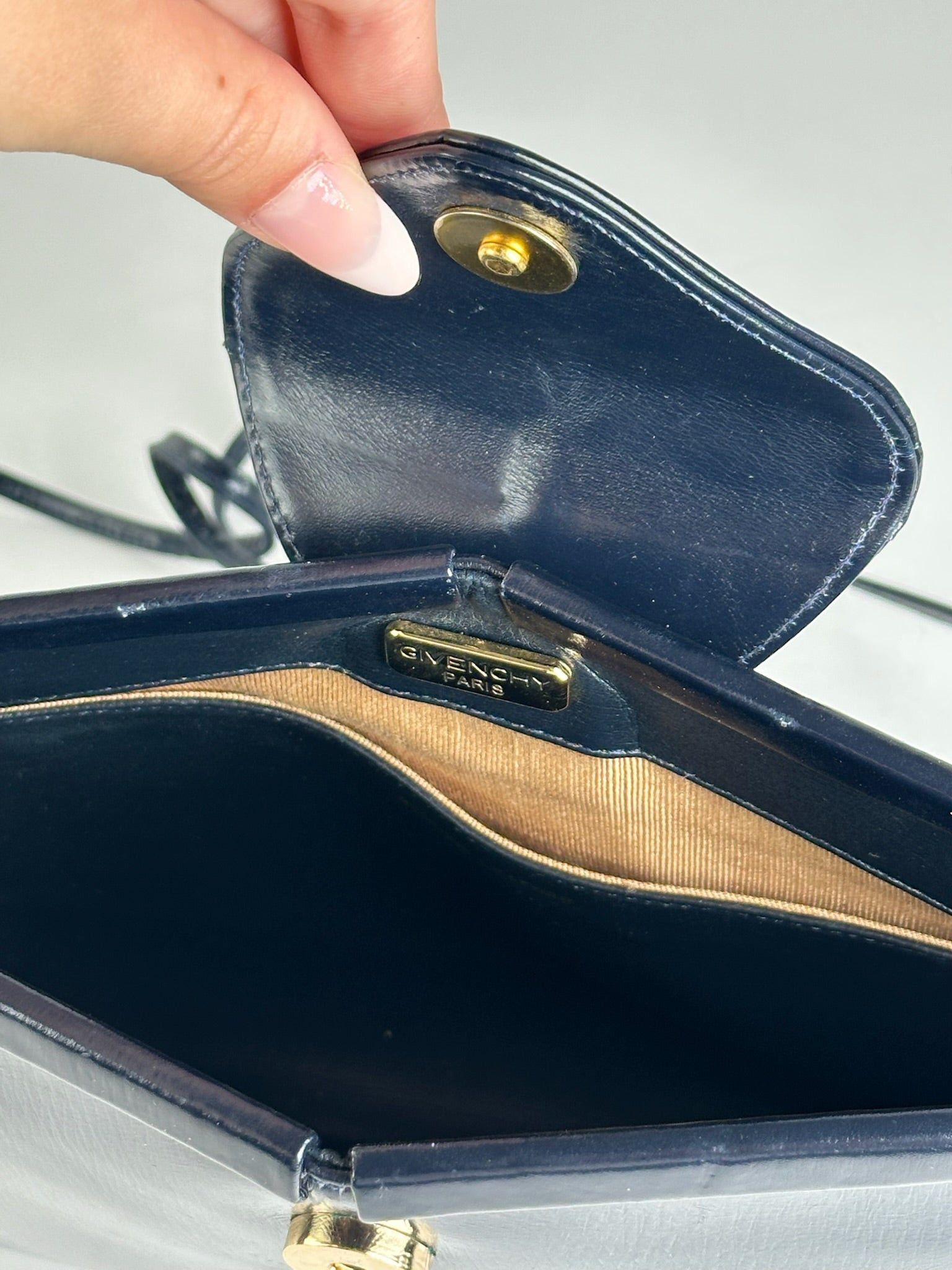 Givenchy Vintage Patent leather bag black Size ONE SIZE - 5 Thumbnail