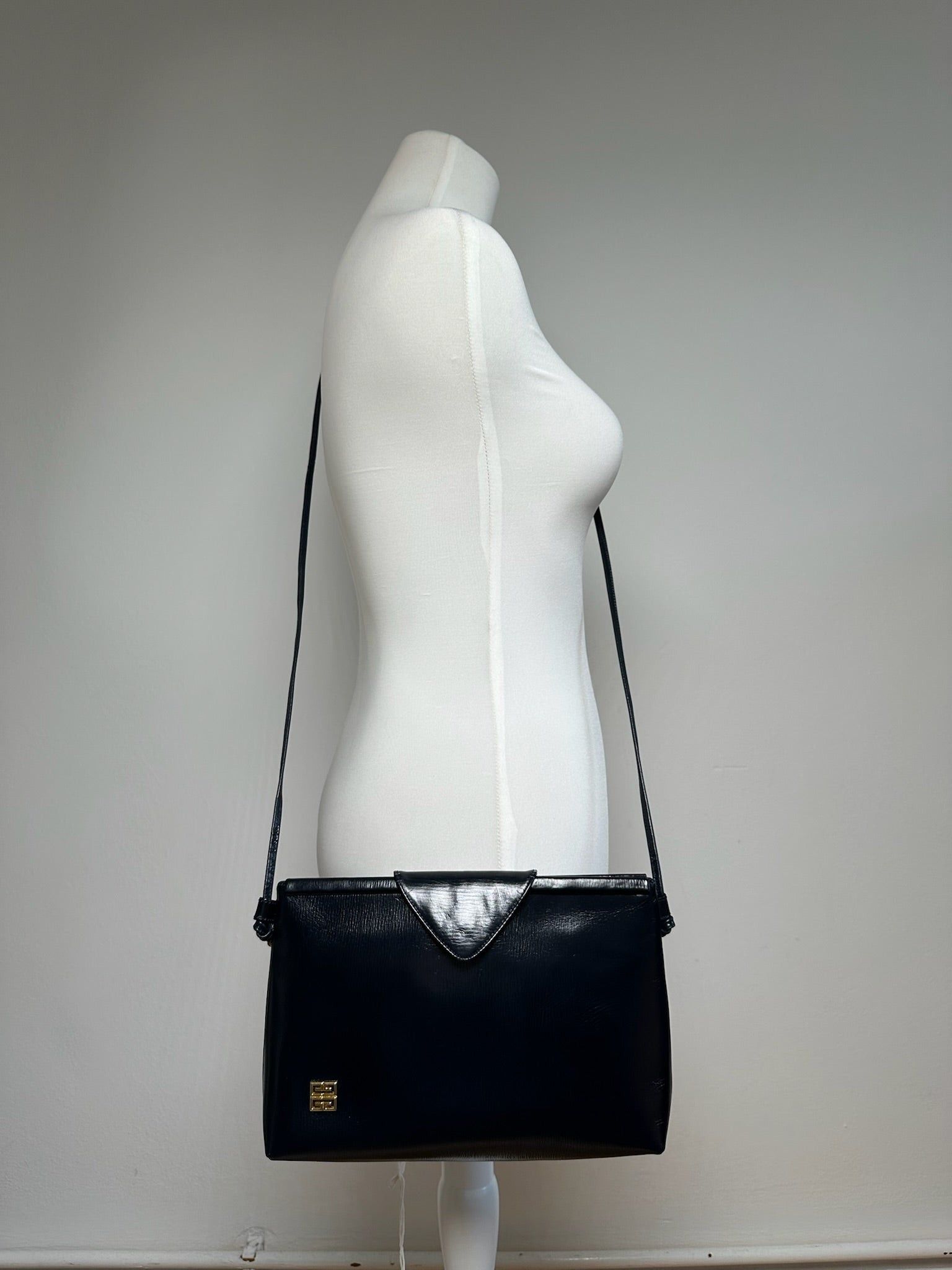 Givenchy Vintage Patent leather bag black Size ONE SIZE - 3 Thumbnail