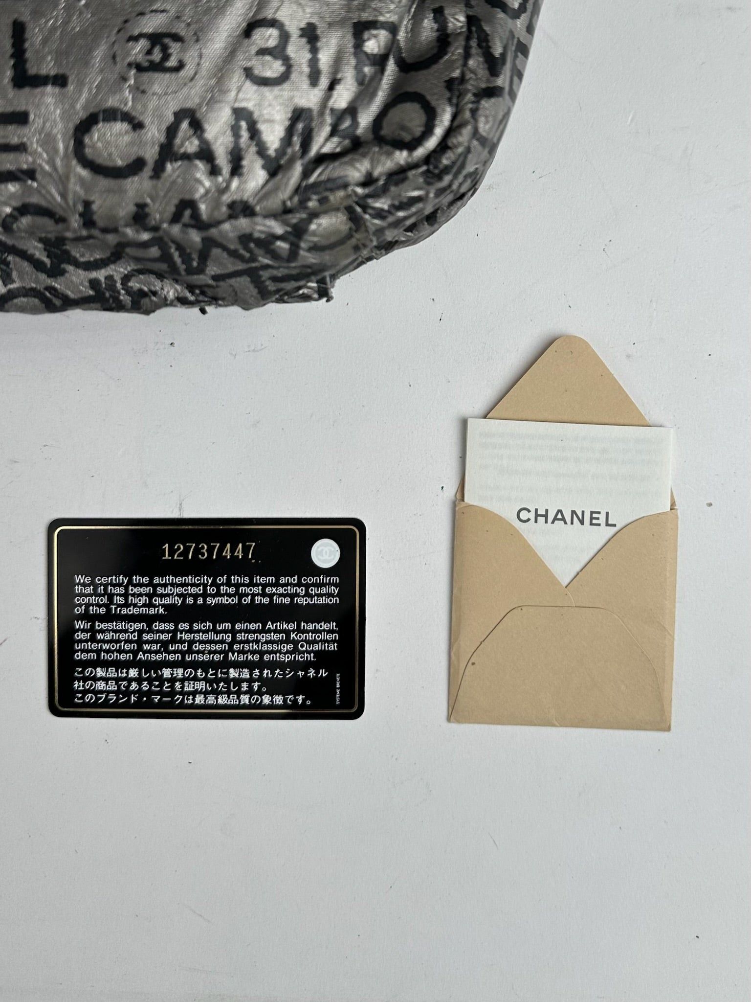 Chanel Vintage Momogram Shoulder Bag Silver Black Size ONE SIZE - 2 Thumbnail