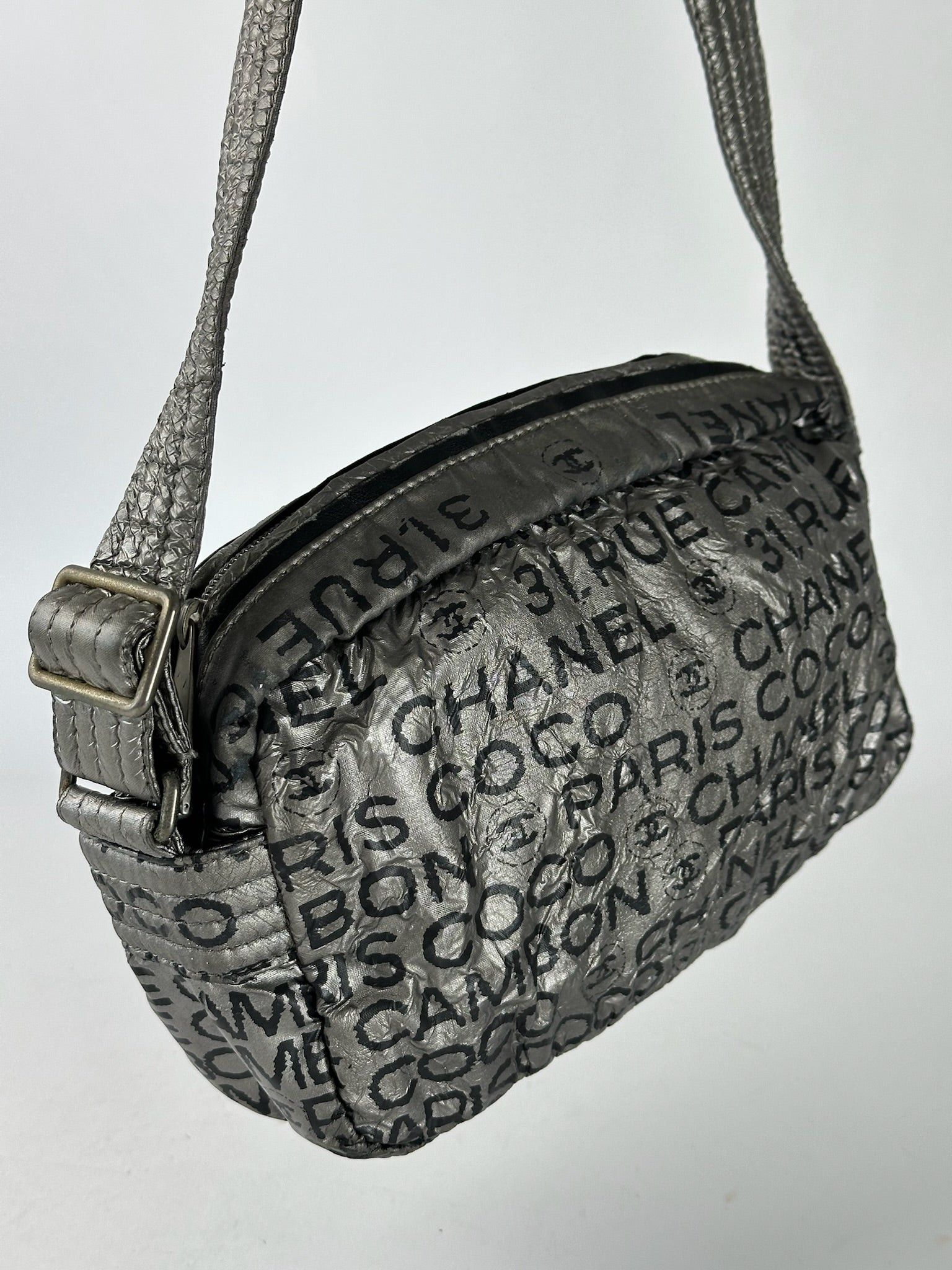 Chanel Vintage Momogram Shoulder Bag Silver Black Size ONE SIZE - 10 Thumbnail
