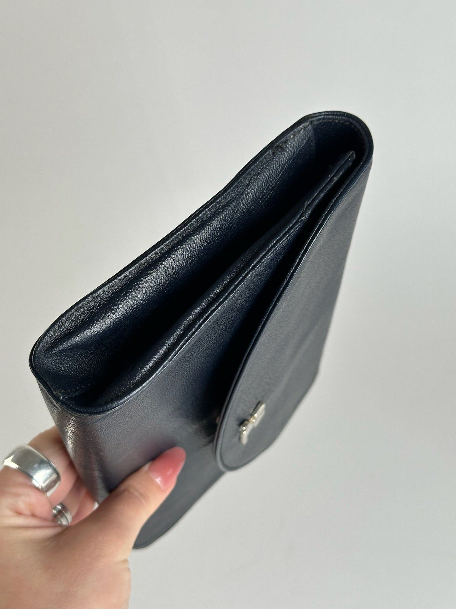 Courreges Vintage Paris leather clutch black Size ONE SIZE - 5 Thumbnail
