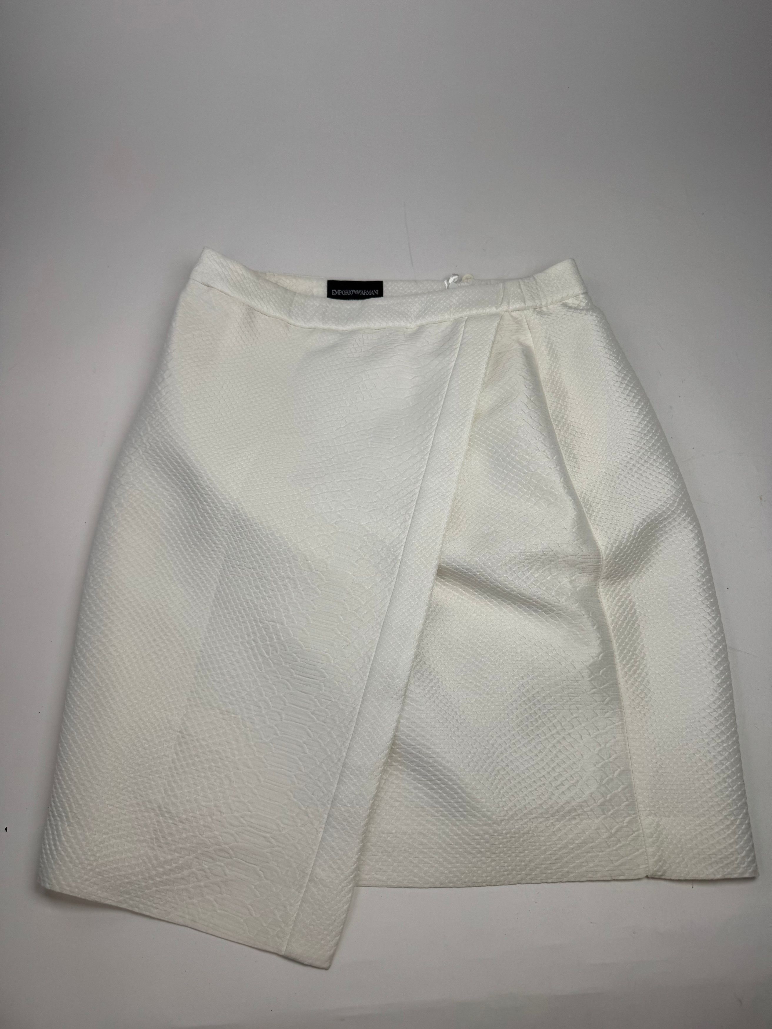 Giorgio Armani Vintage Armani Snake Skirt White Size 27" / US 4 / IT 40 - 4 Thumbnail