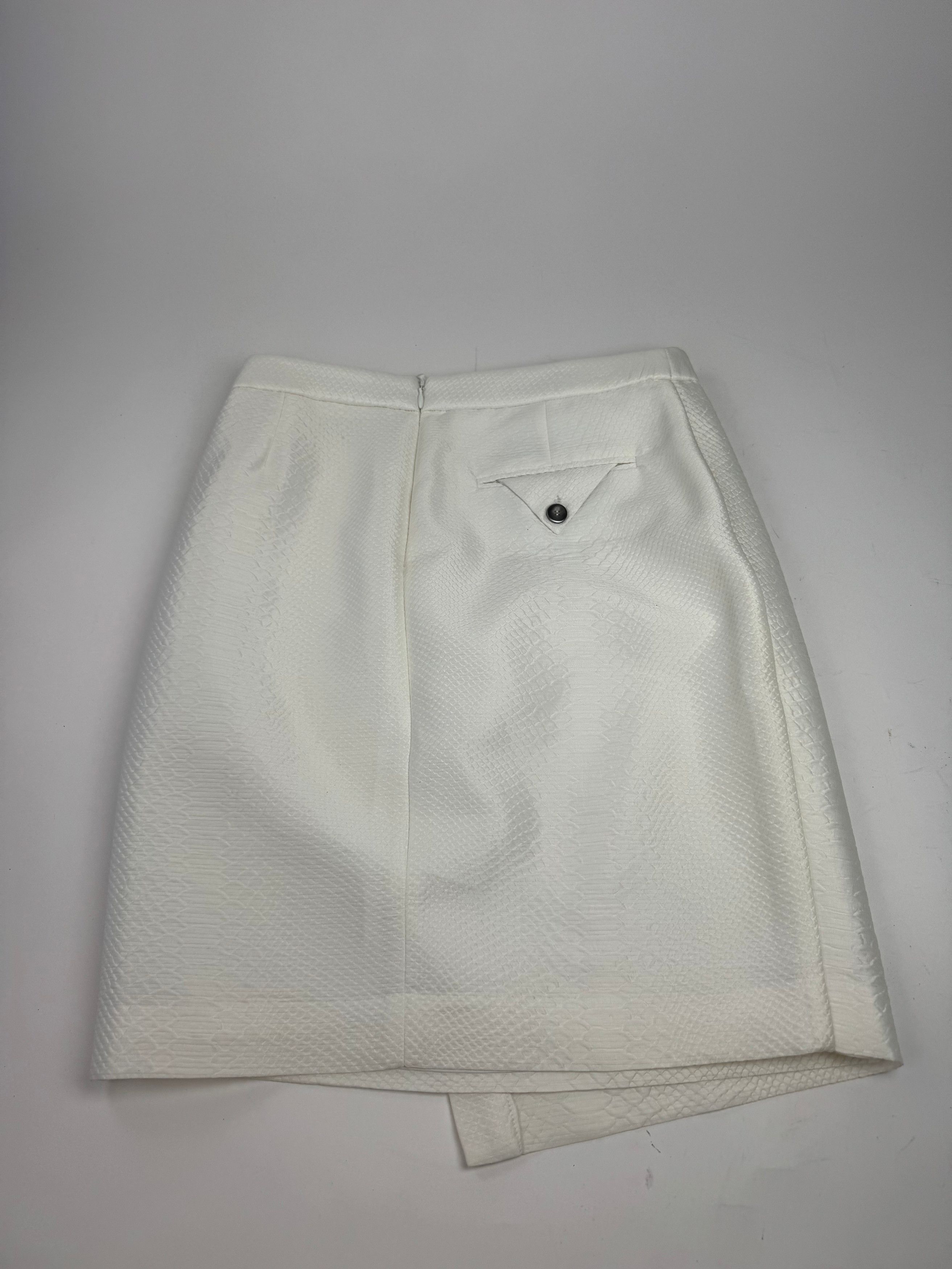Giorgio Armani Vintage Armani Snake Skirt White Size 27" / US 4 / IT 40 - 9 Thumbnail
