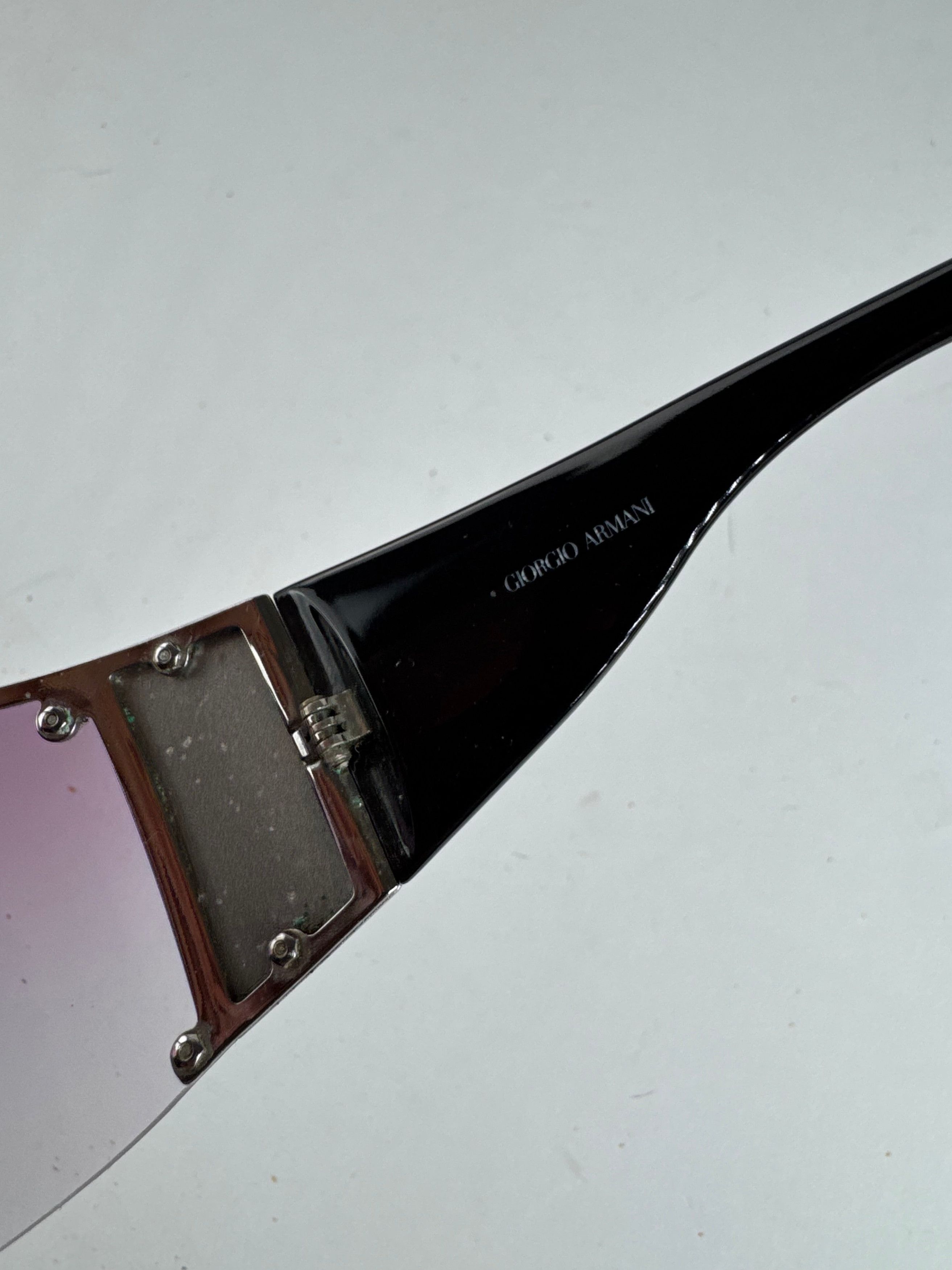 Giorgio Armani Vintage Armani Sunglasses Purple Size ONE SIZE - 9 Thumbnail