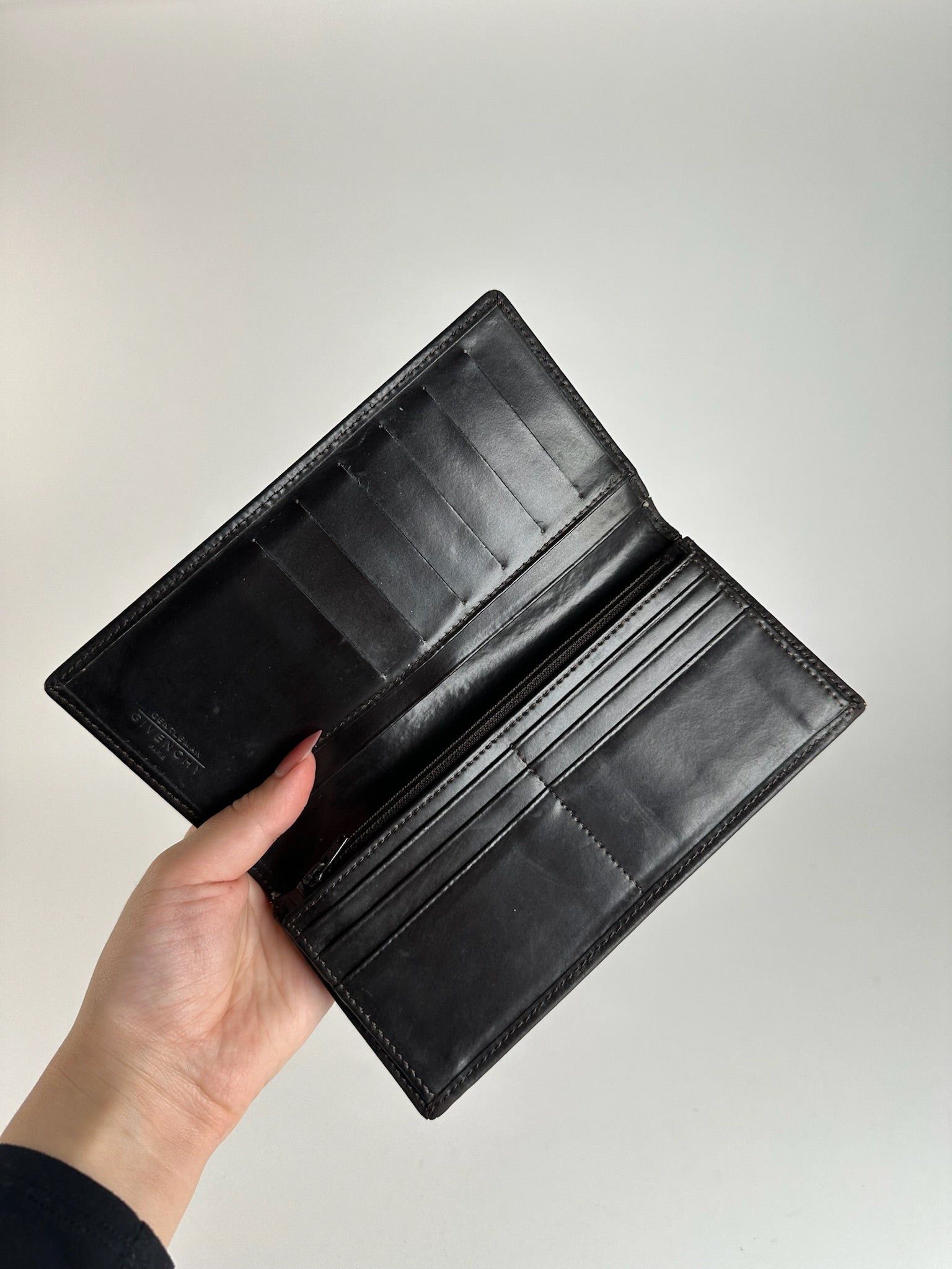 Givenchy Vintage leather ID holder black Size ONE SIZE - 8 Thumbnail